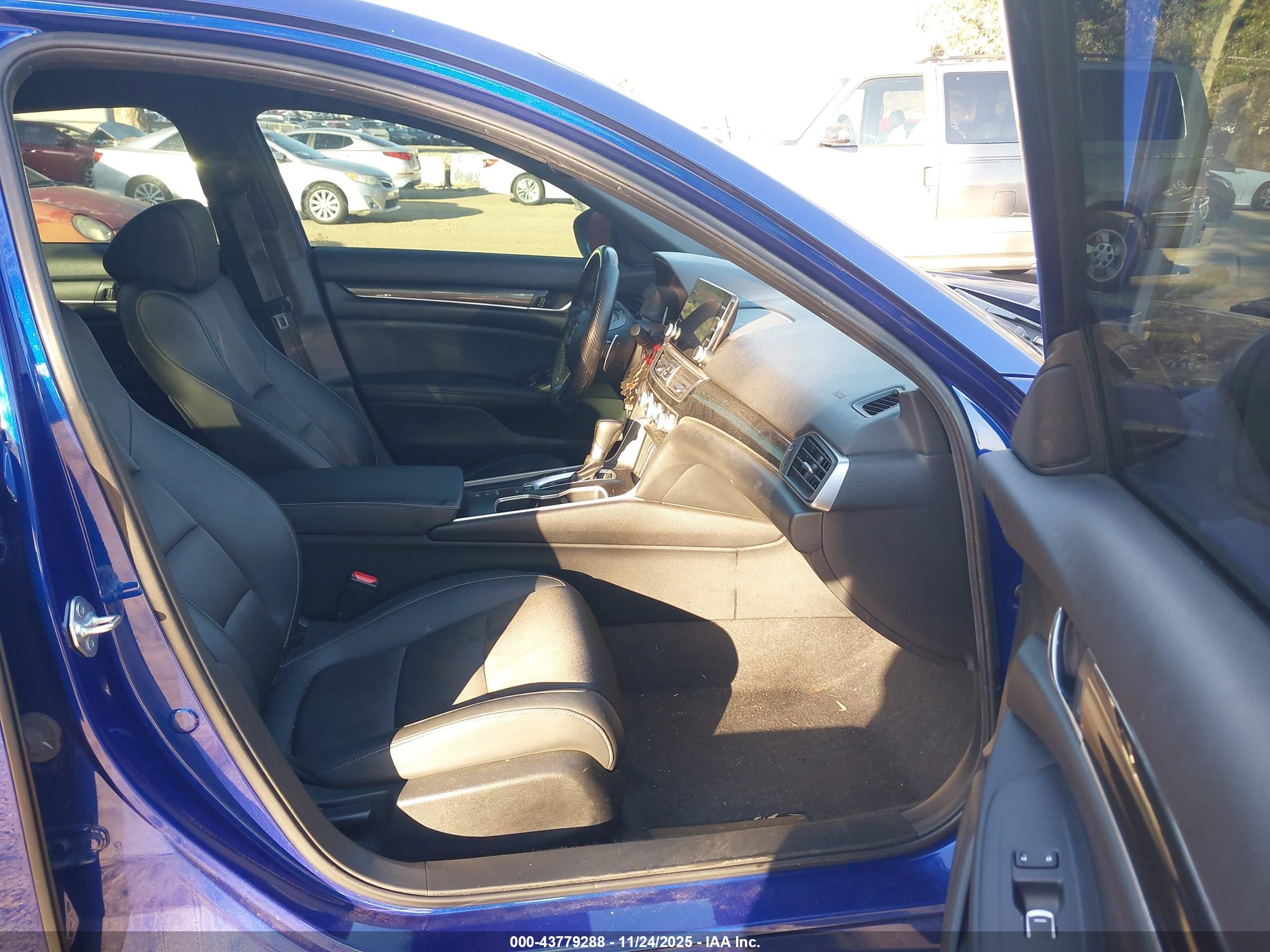 HONDA ACCORD image 5