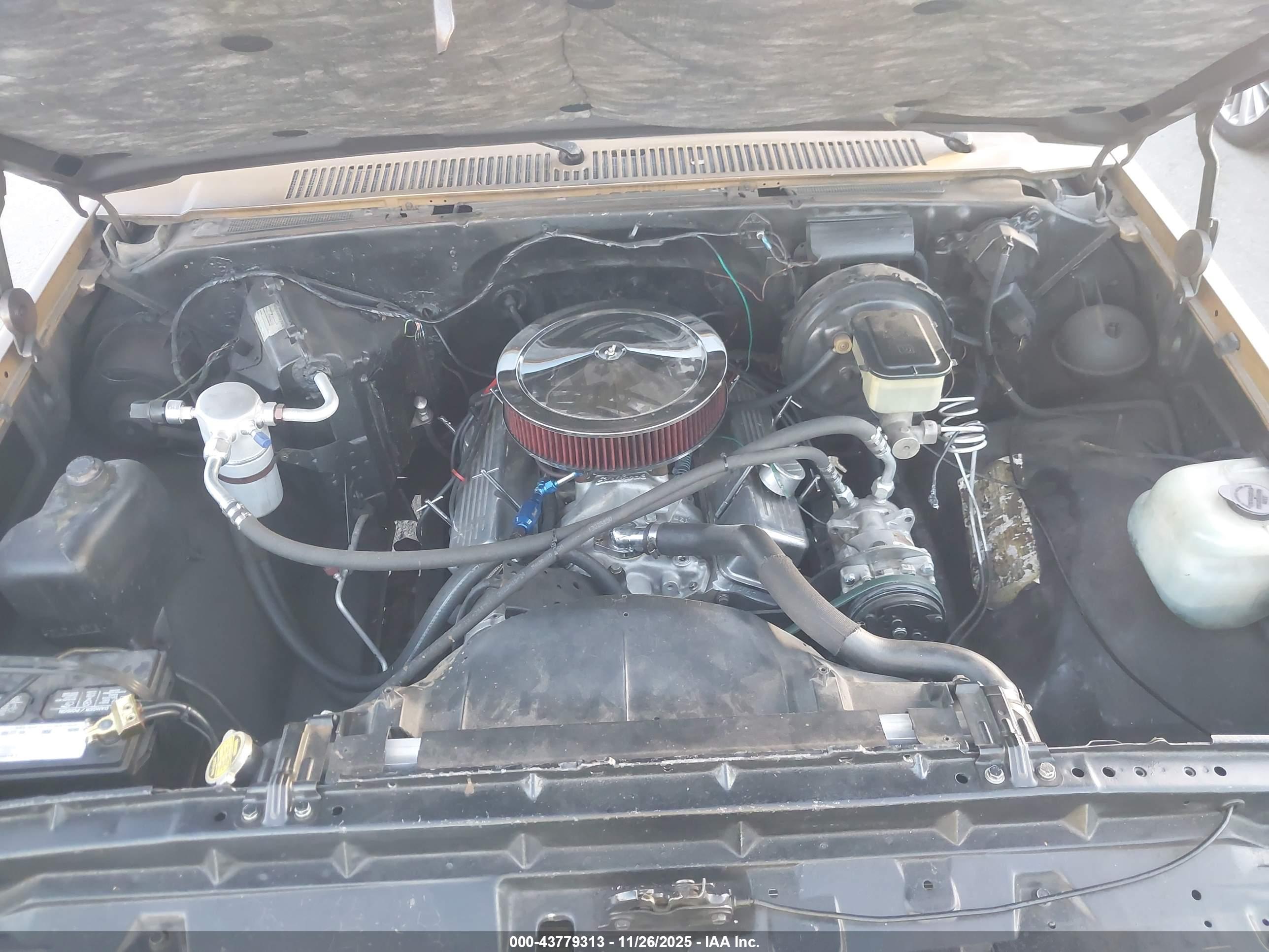 CHEVROLET C10 image 10