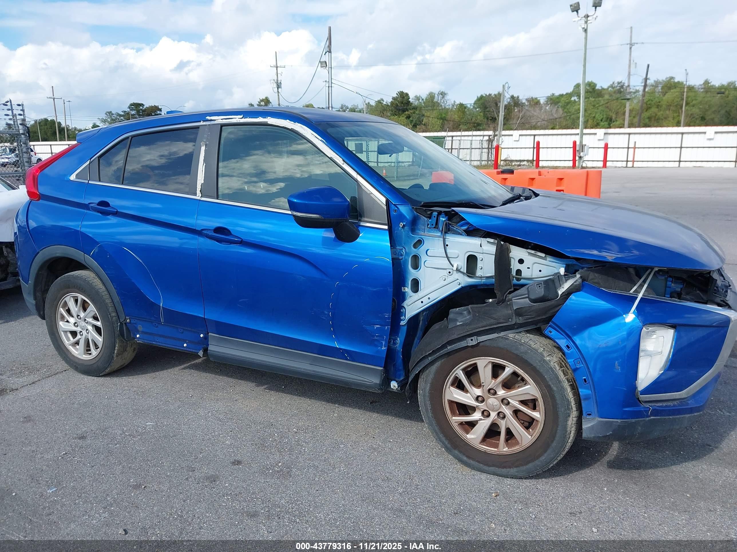 MITSUBISHI ECLIPSE image 6