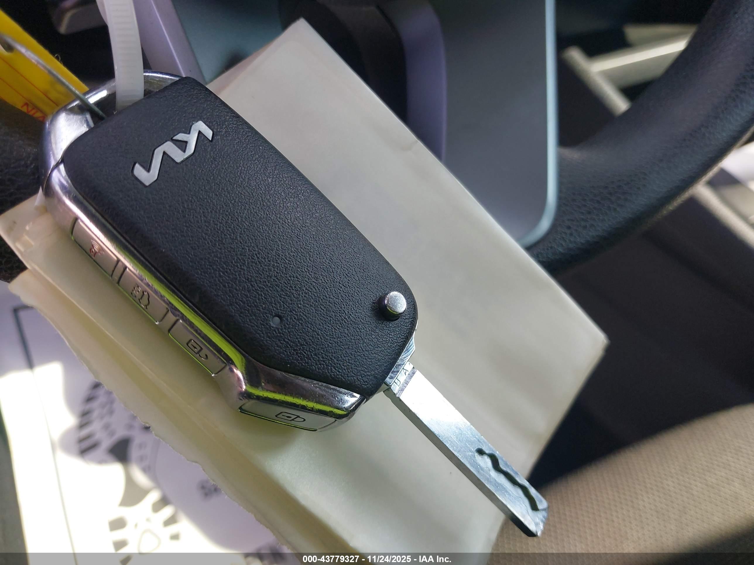 KIA FORTE image 11