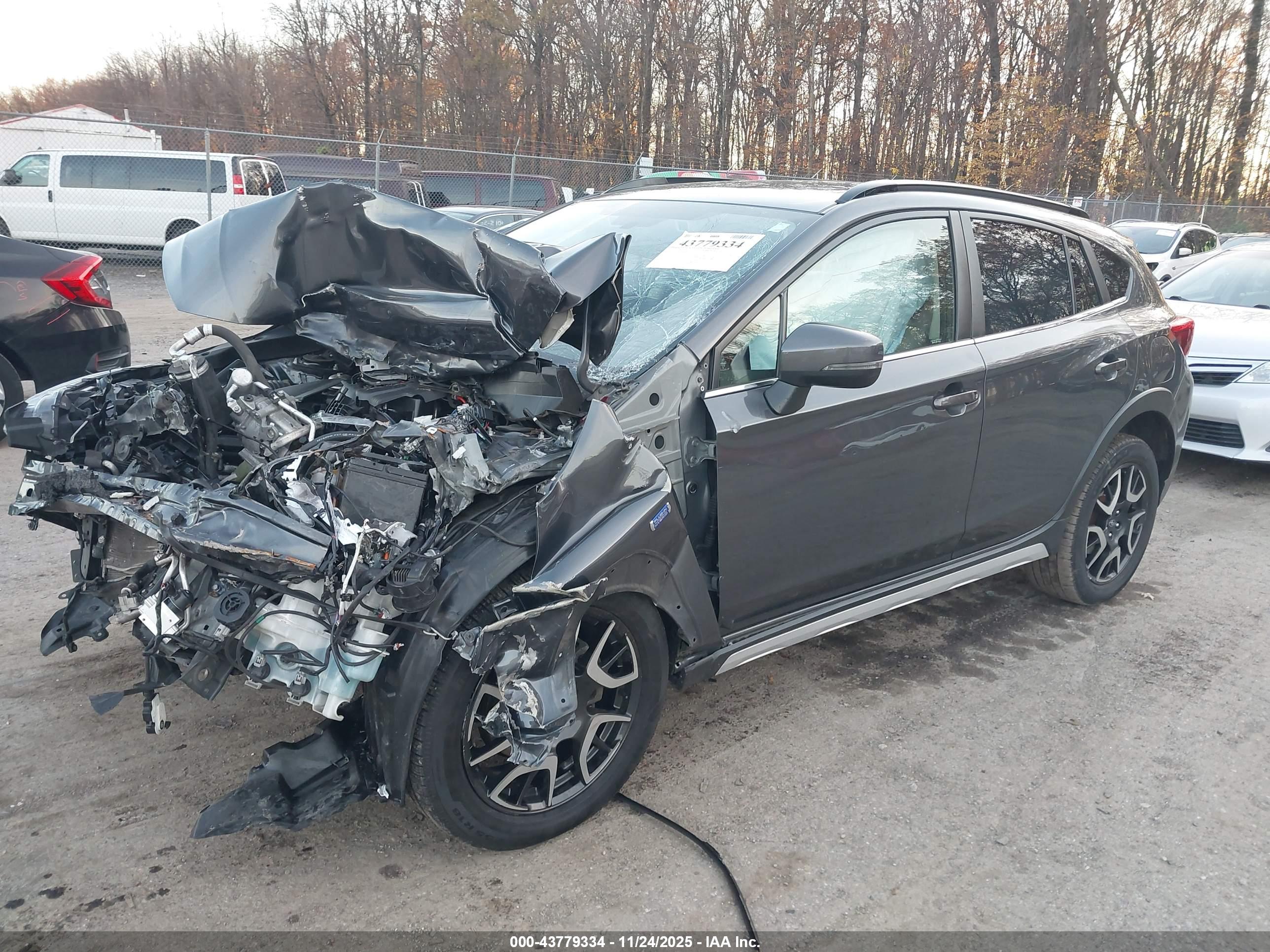 SUBARU CROSSTREK image 2