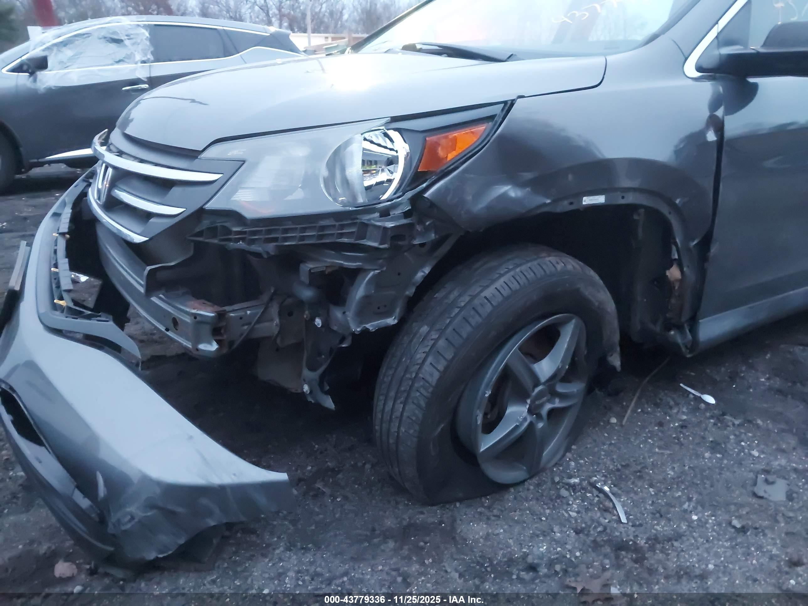 HONDA CR-V image 6