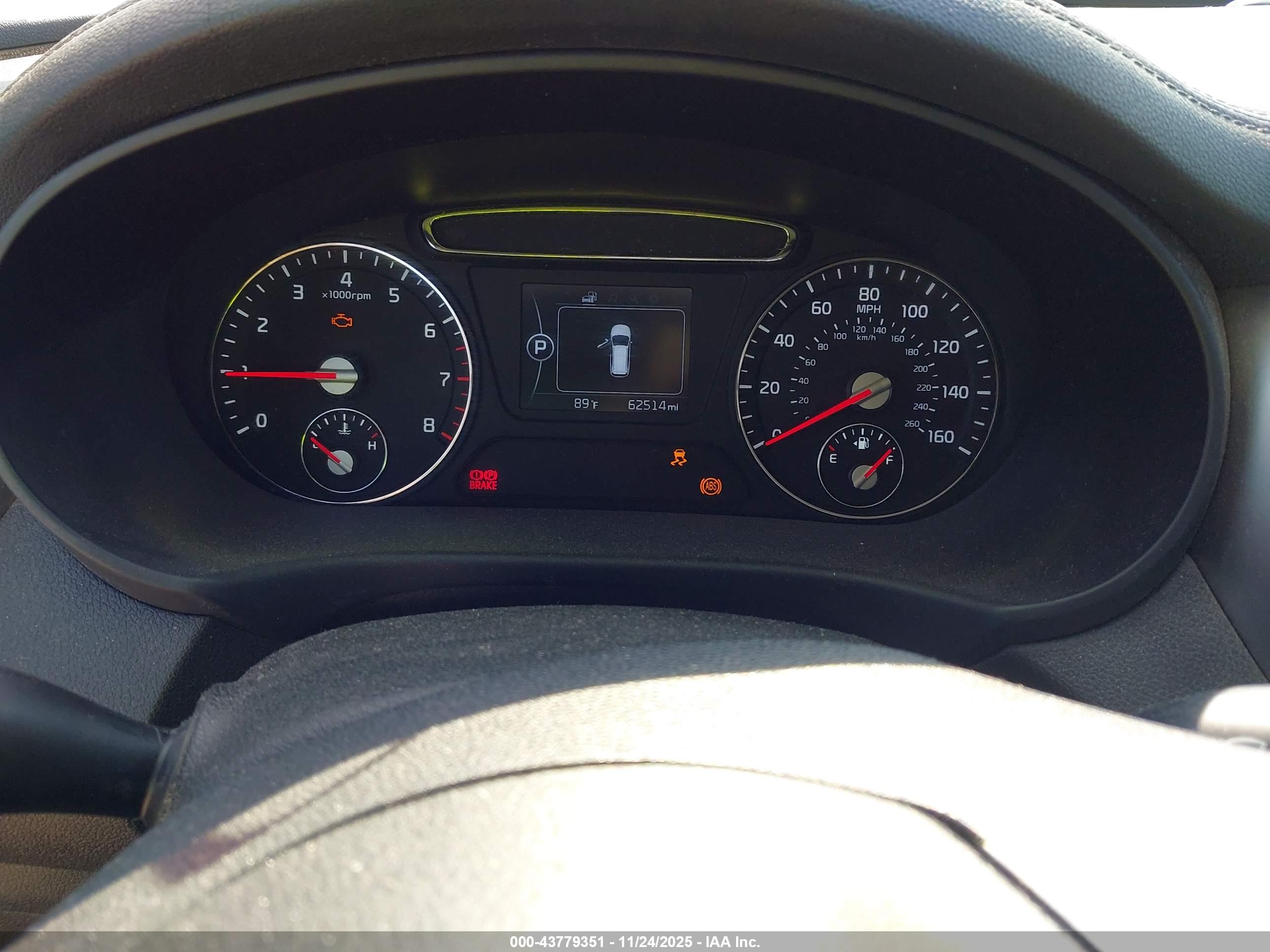 KIA SORENTO image 7