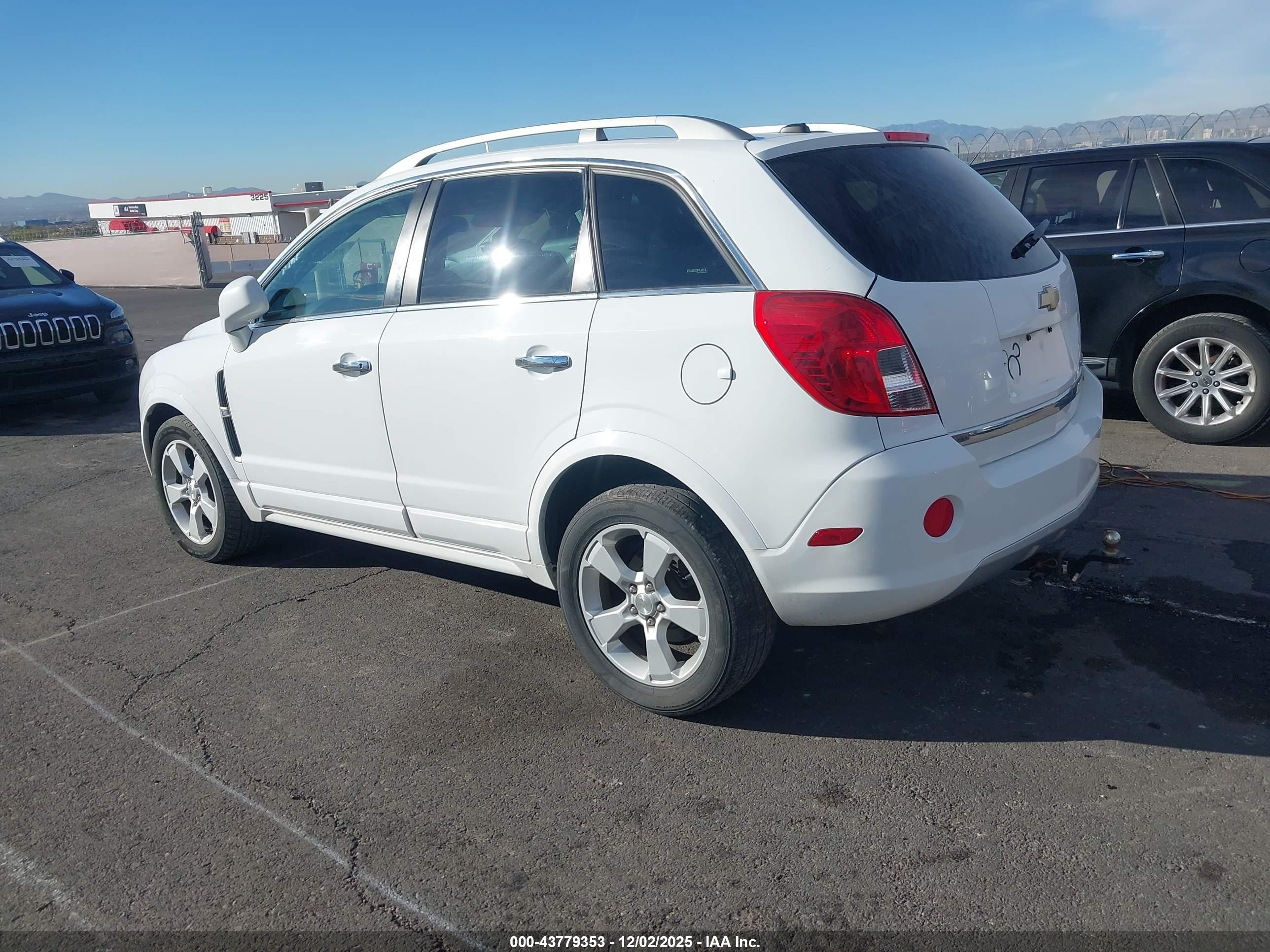 CHEVROLET CAPTIVA image 3