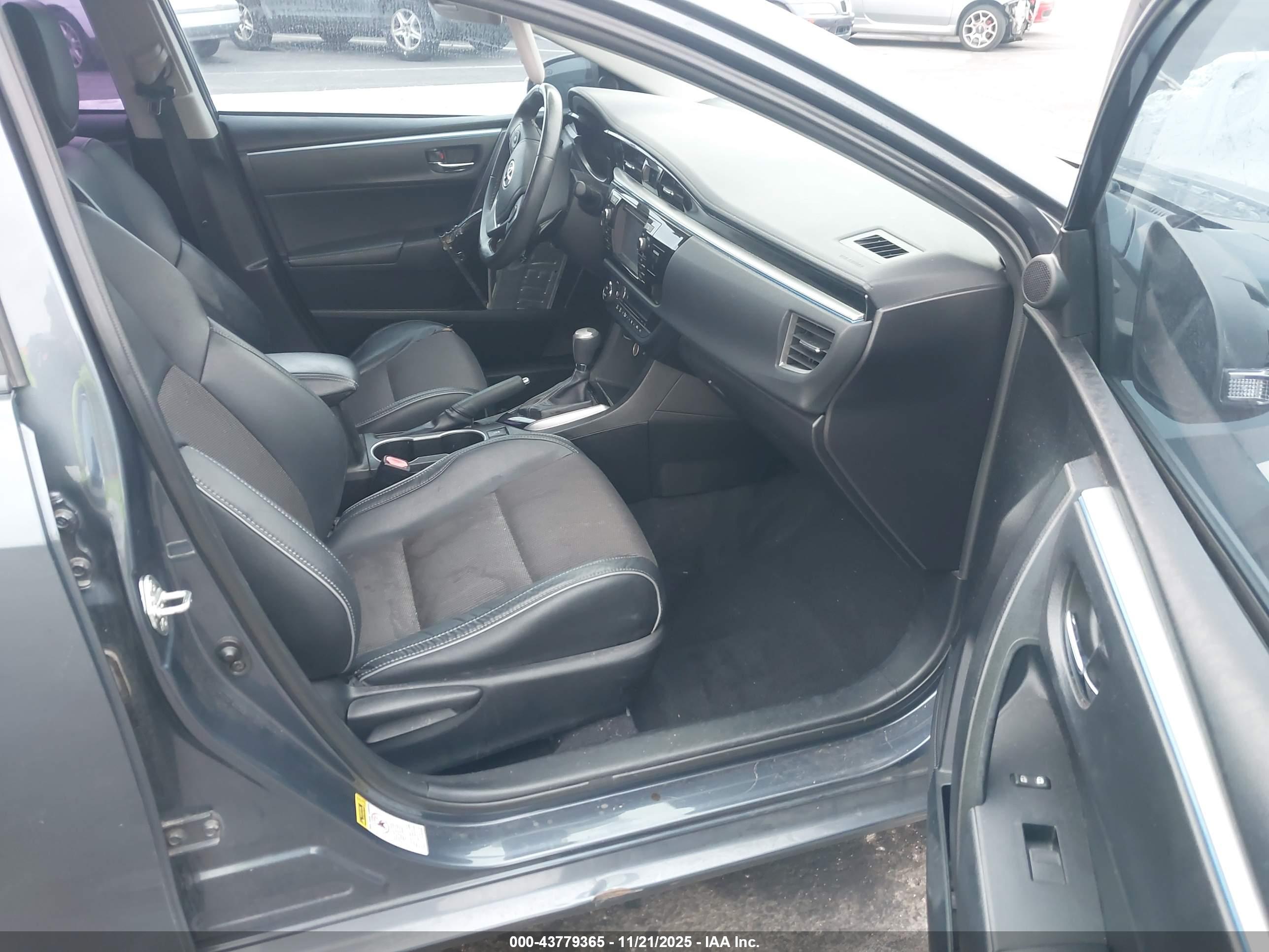 TOYOTA COROLLA image 5