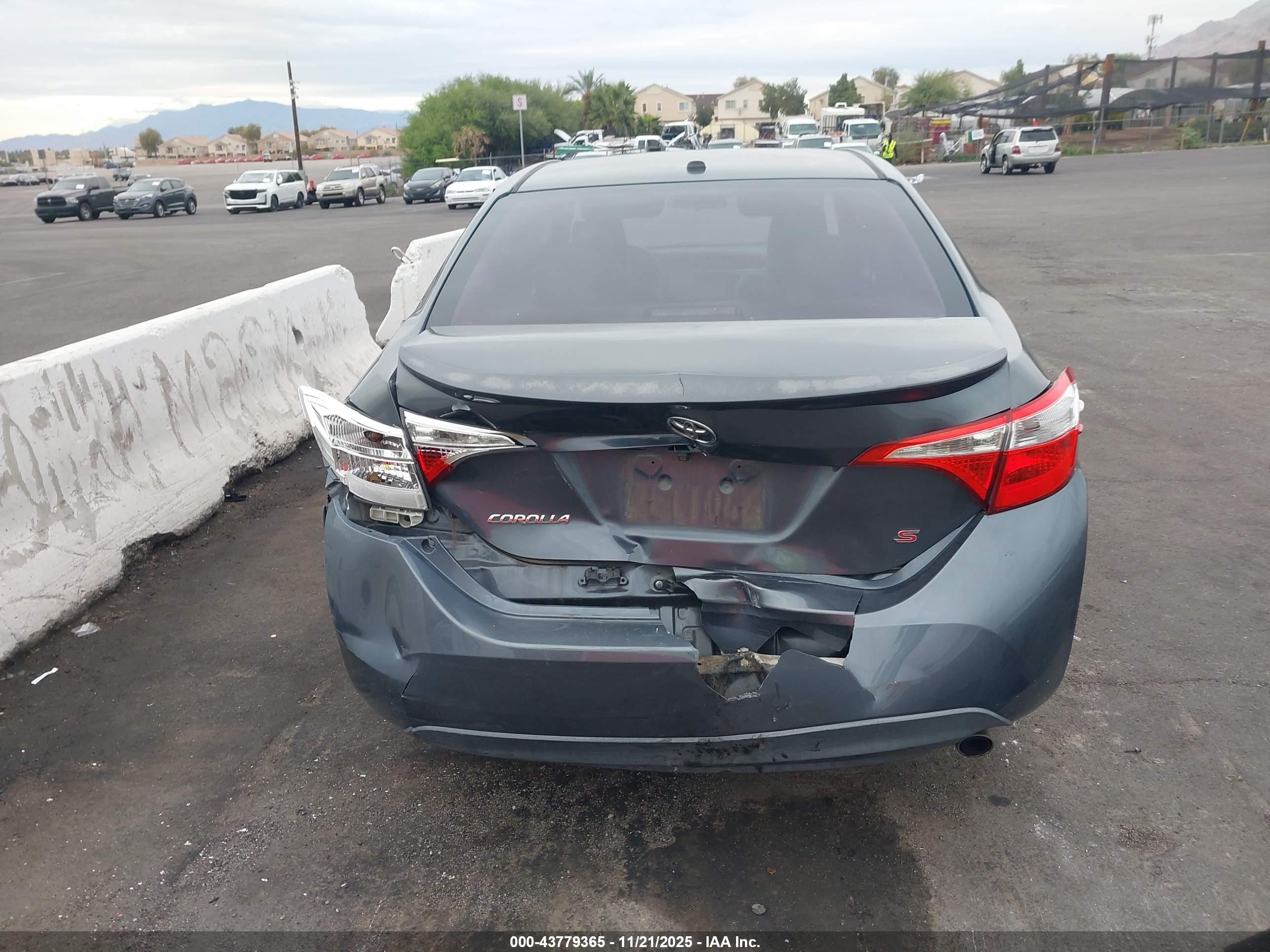 TOYOTA COROLLA image 6