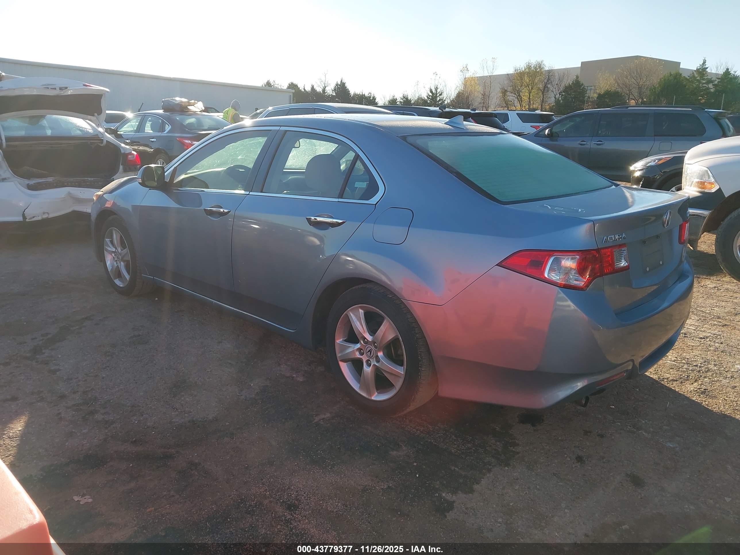 ACURA TSX image 3
