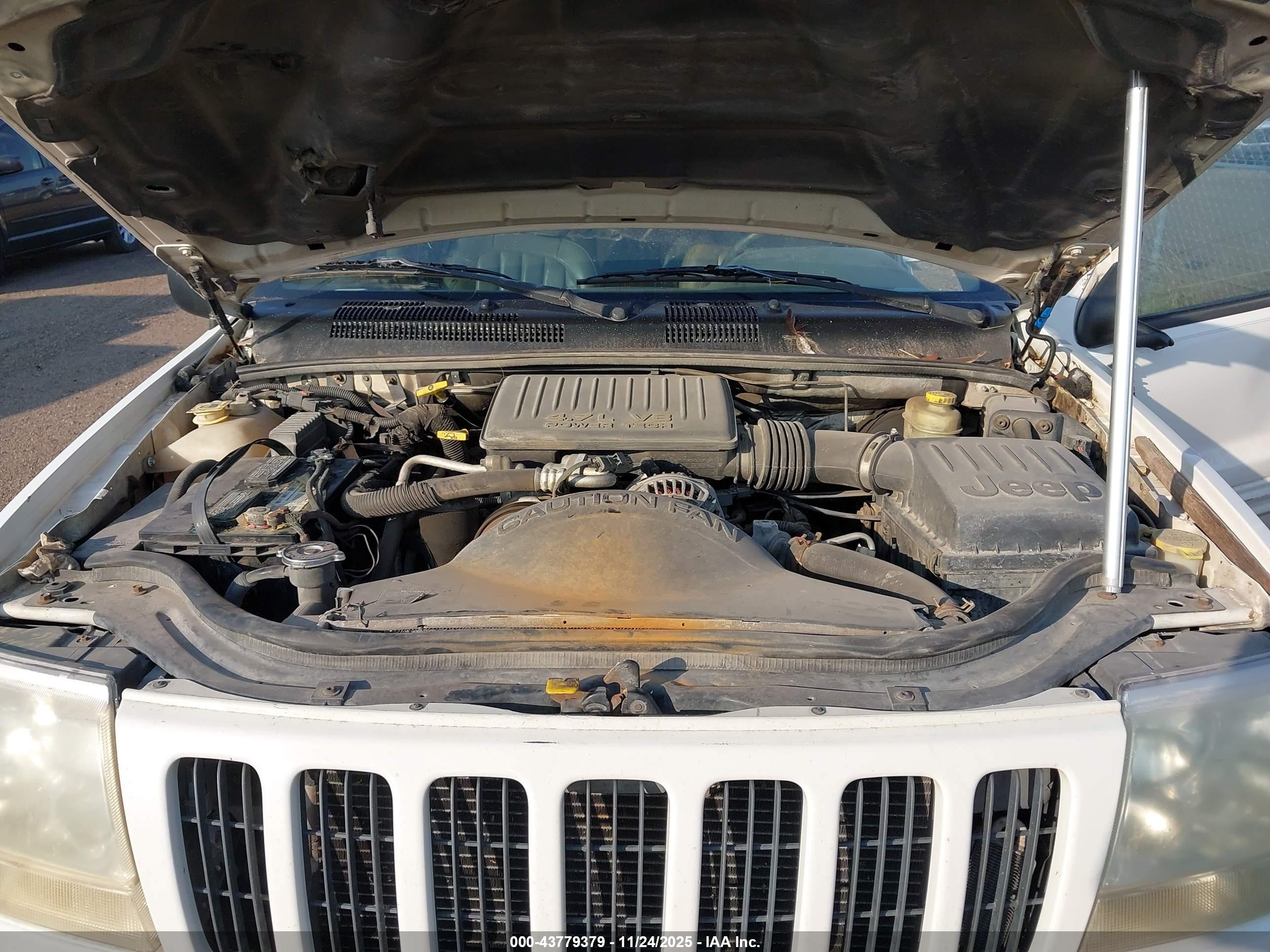 JEEP GRAND image 10