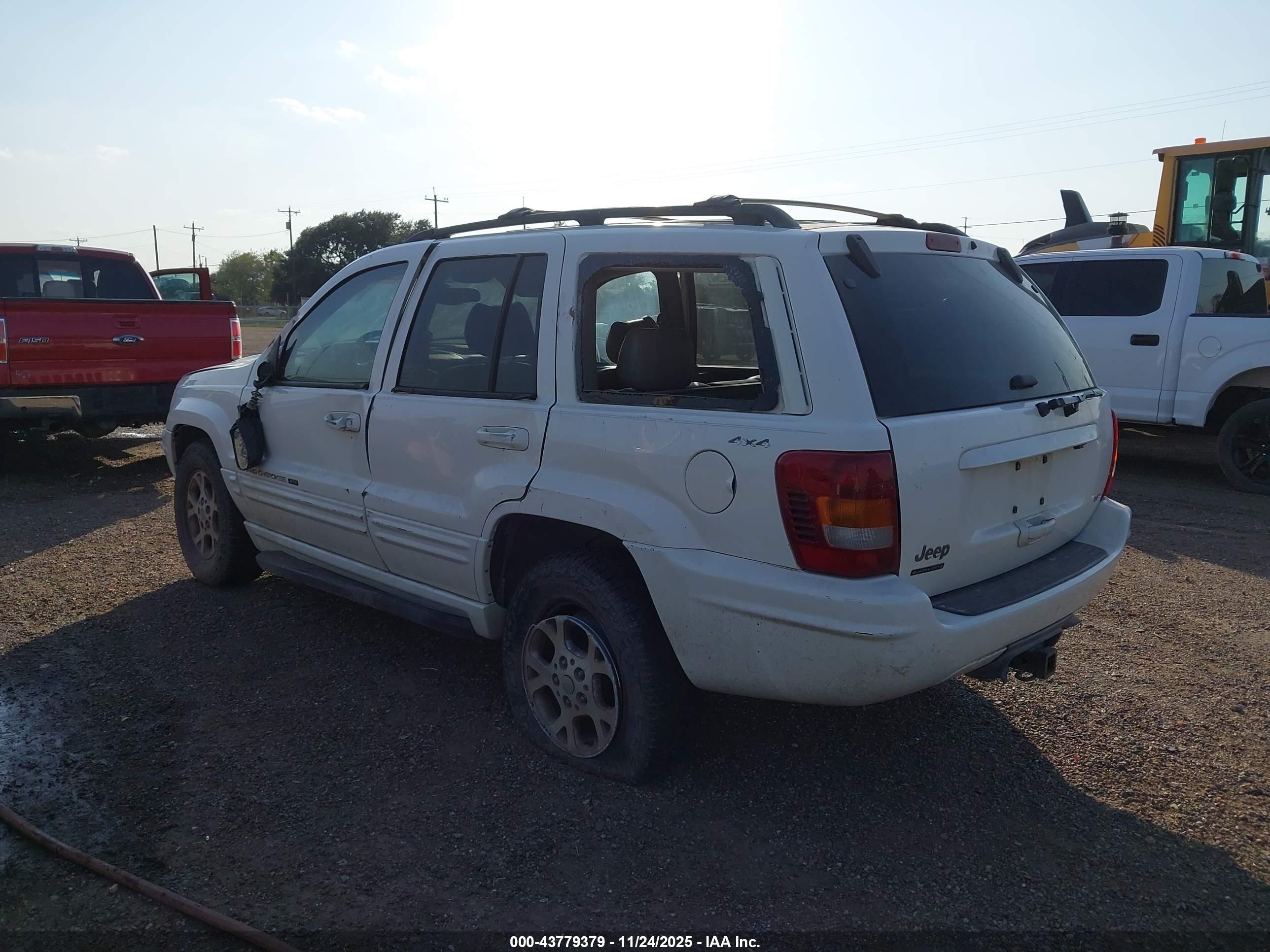JEEP GRAND image 3
