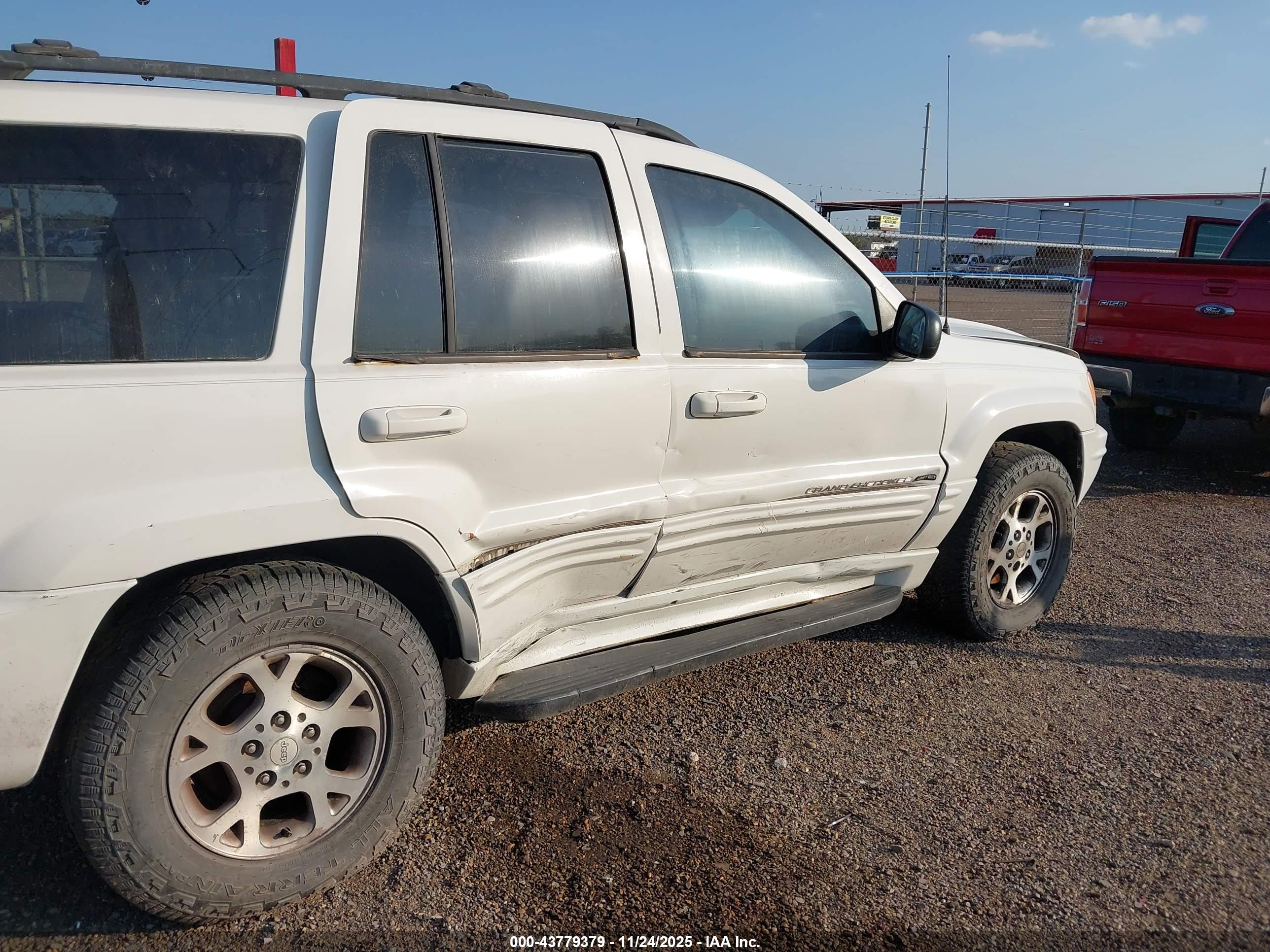 JEEP GRAND image 6