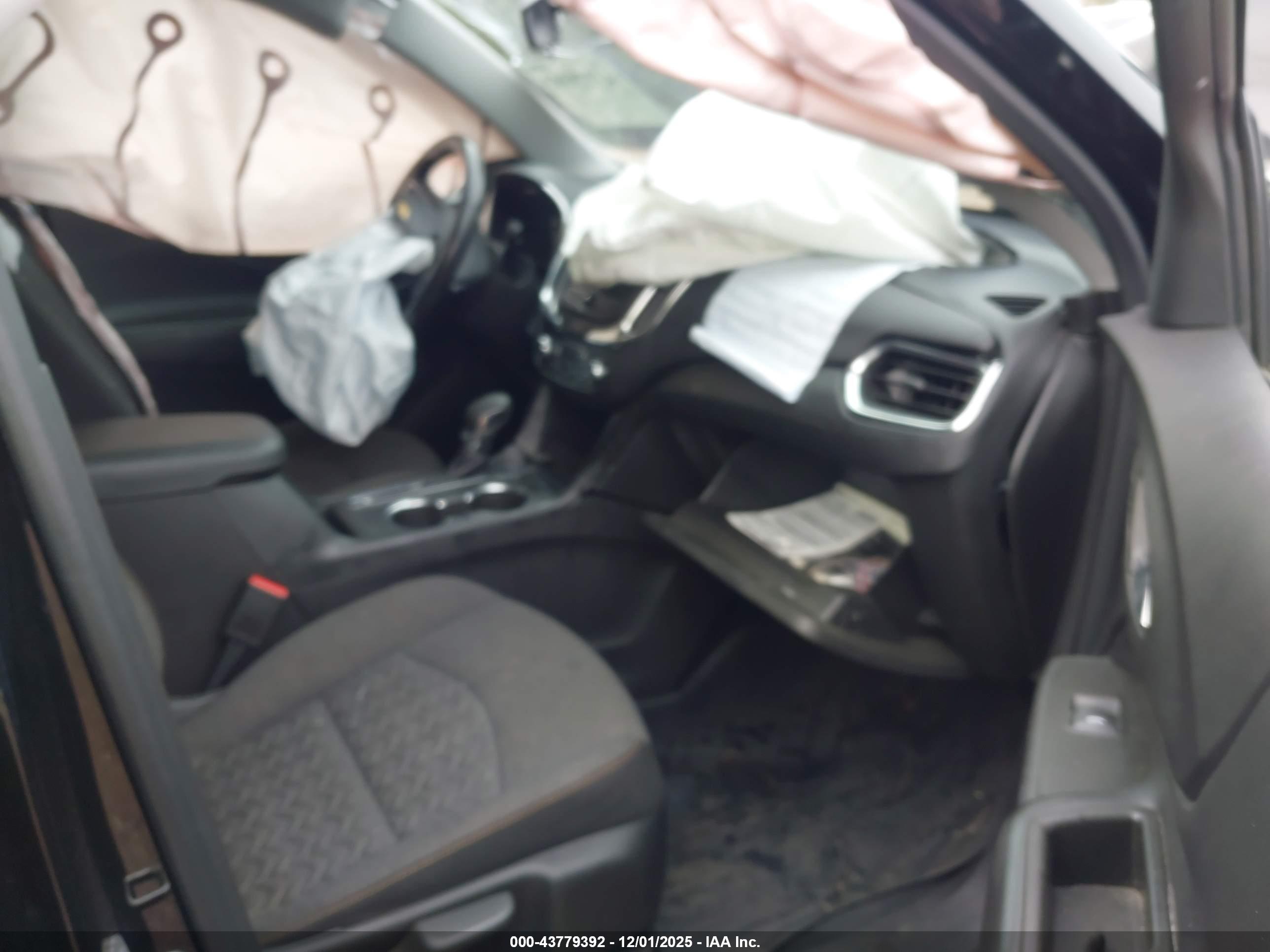 CHEVROLET EQUINOX image 5