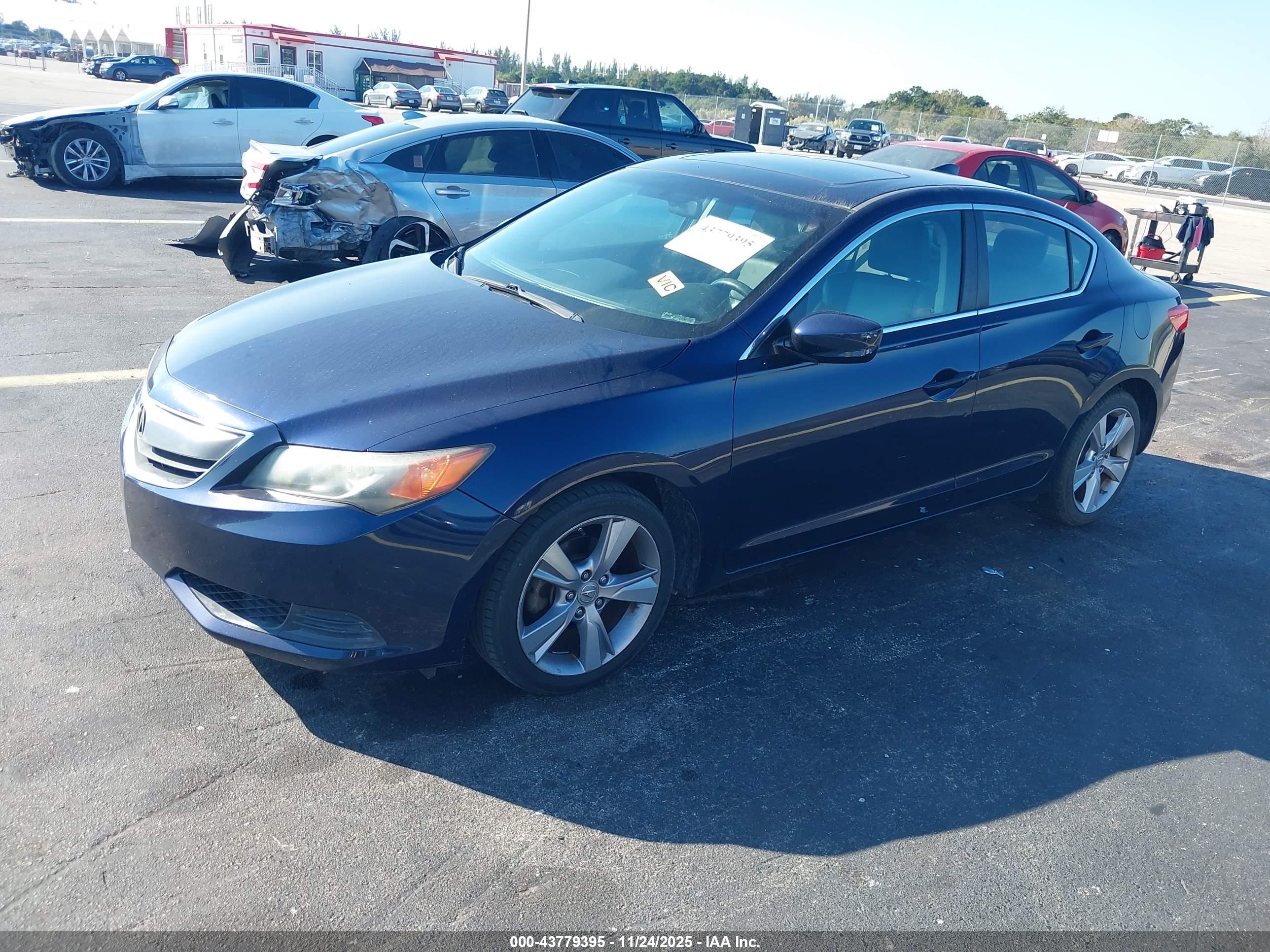 ACURA ILX image 2