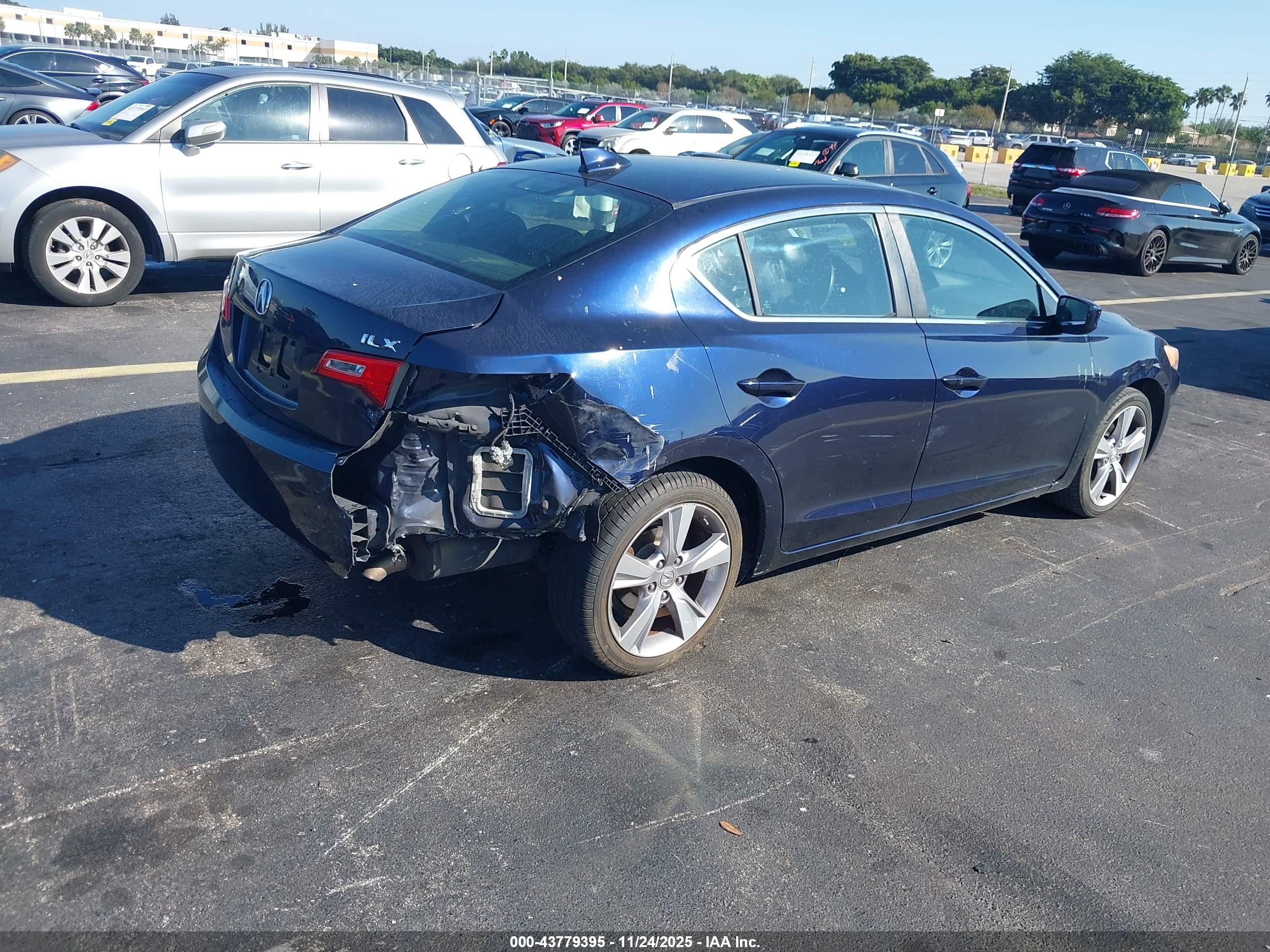 ACURA ILX image 4