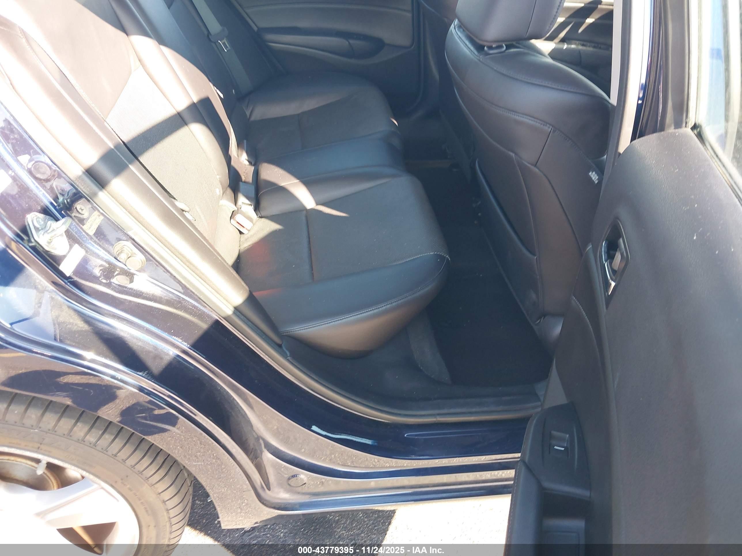ACURA ILX image 8