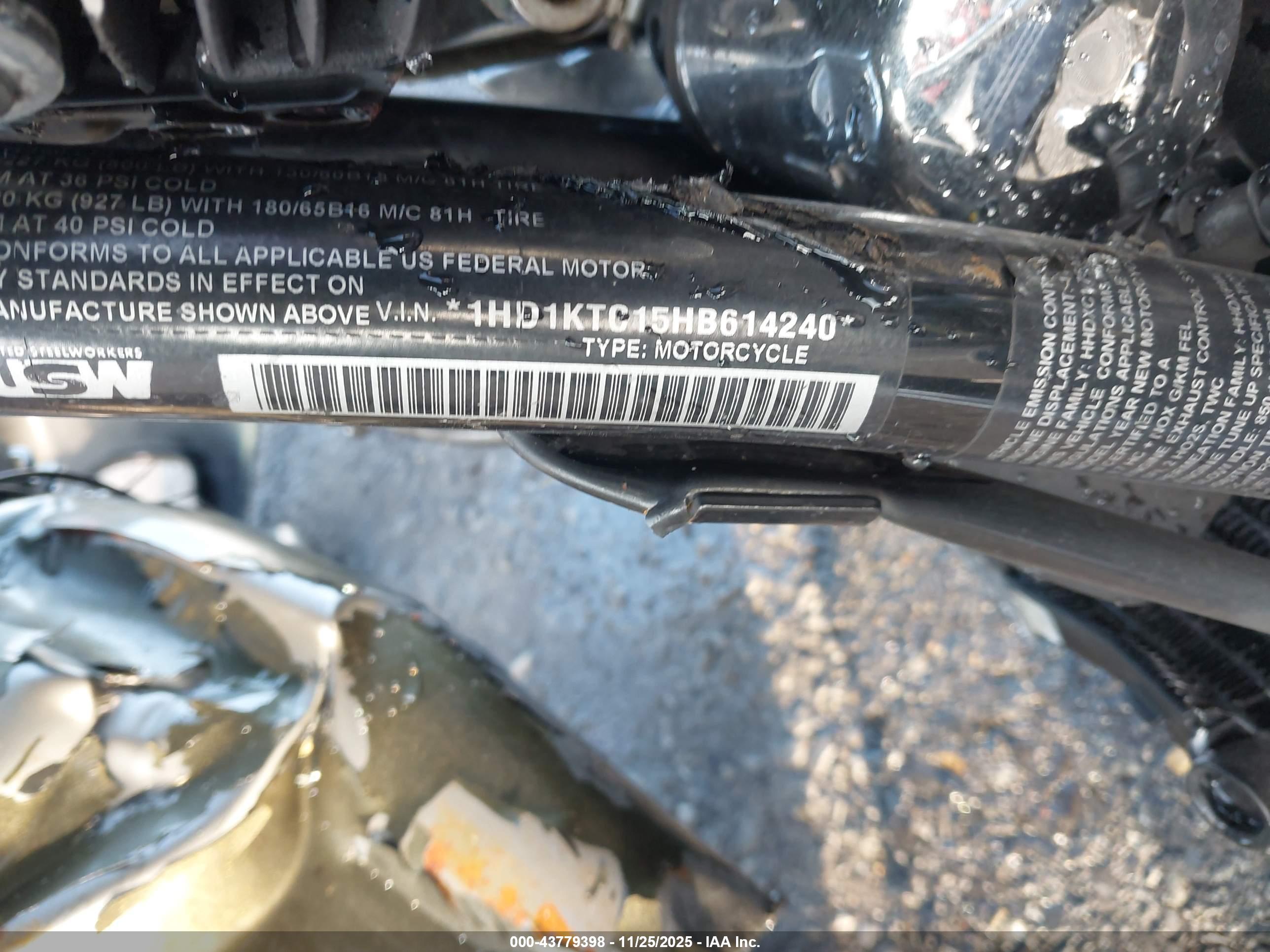 HARLEY-DAVIDSON FLTRXS image 10