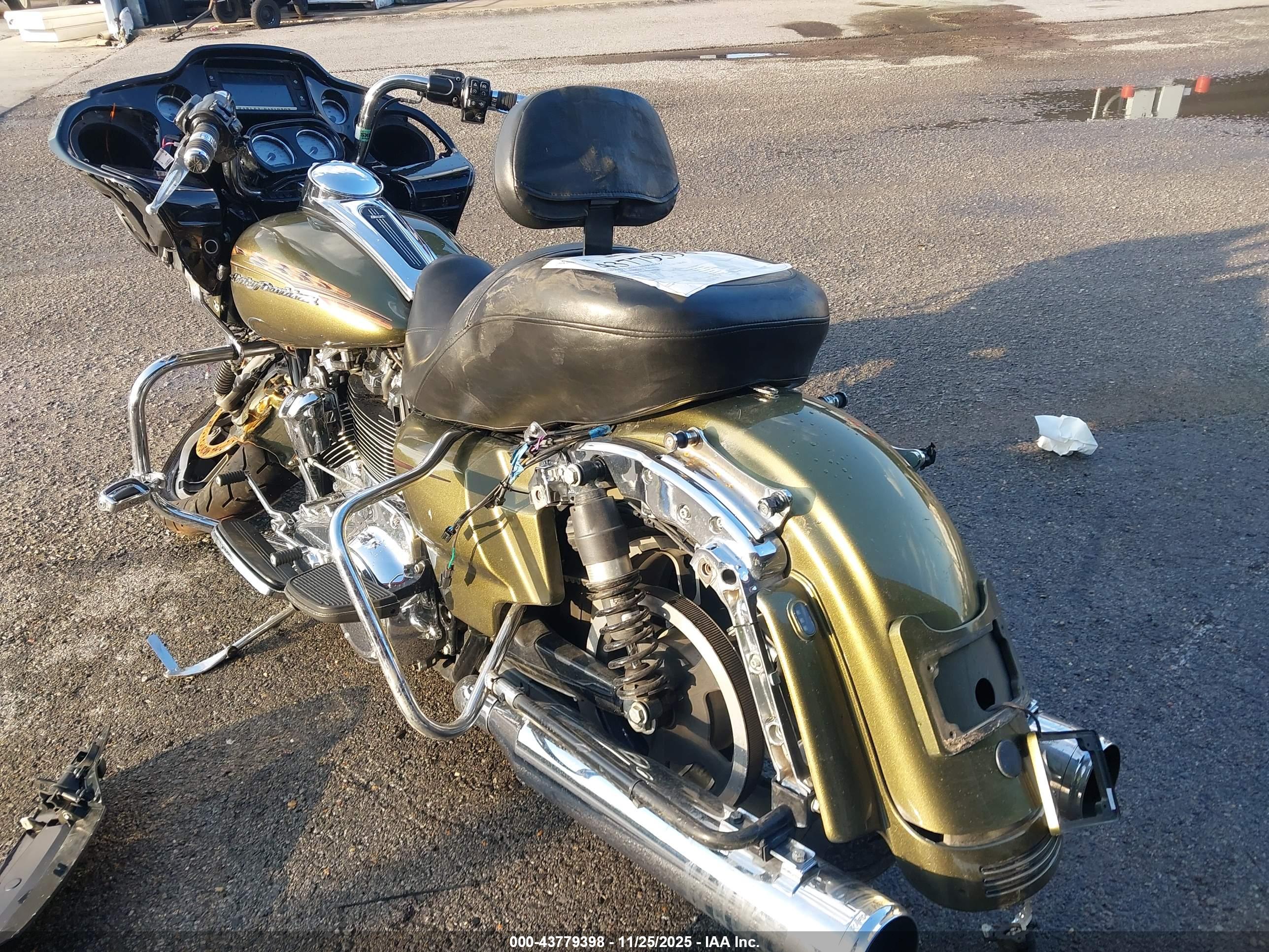 HARLEY-DAVIDSON FLTRXS image 3