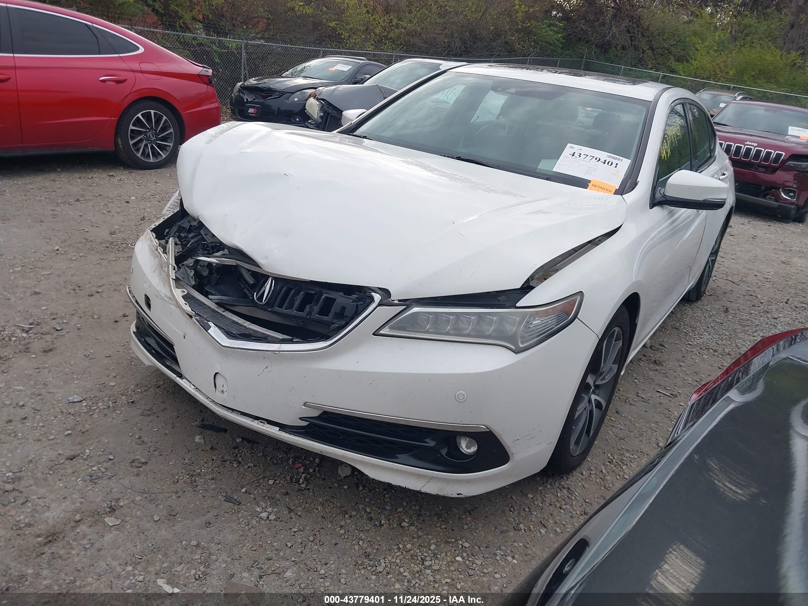ACURA TLX image 2