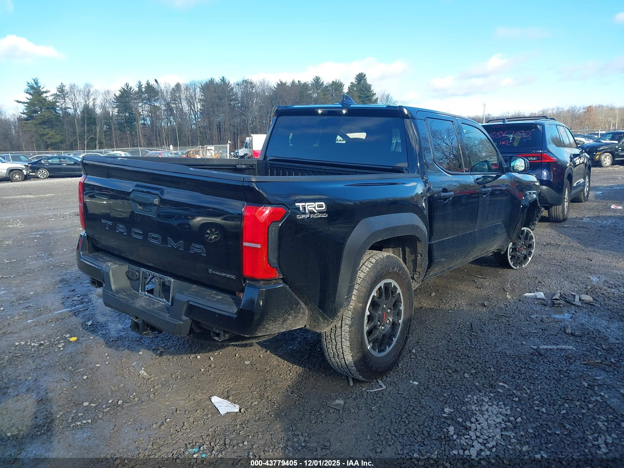 TOYOTA TACOMA image 4