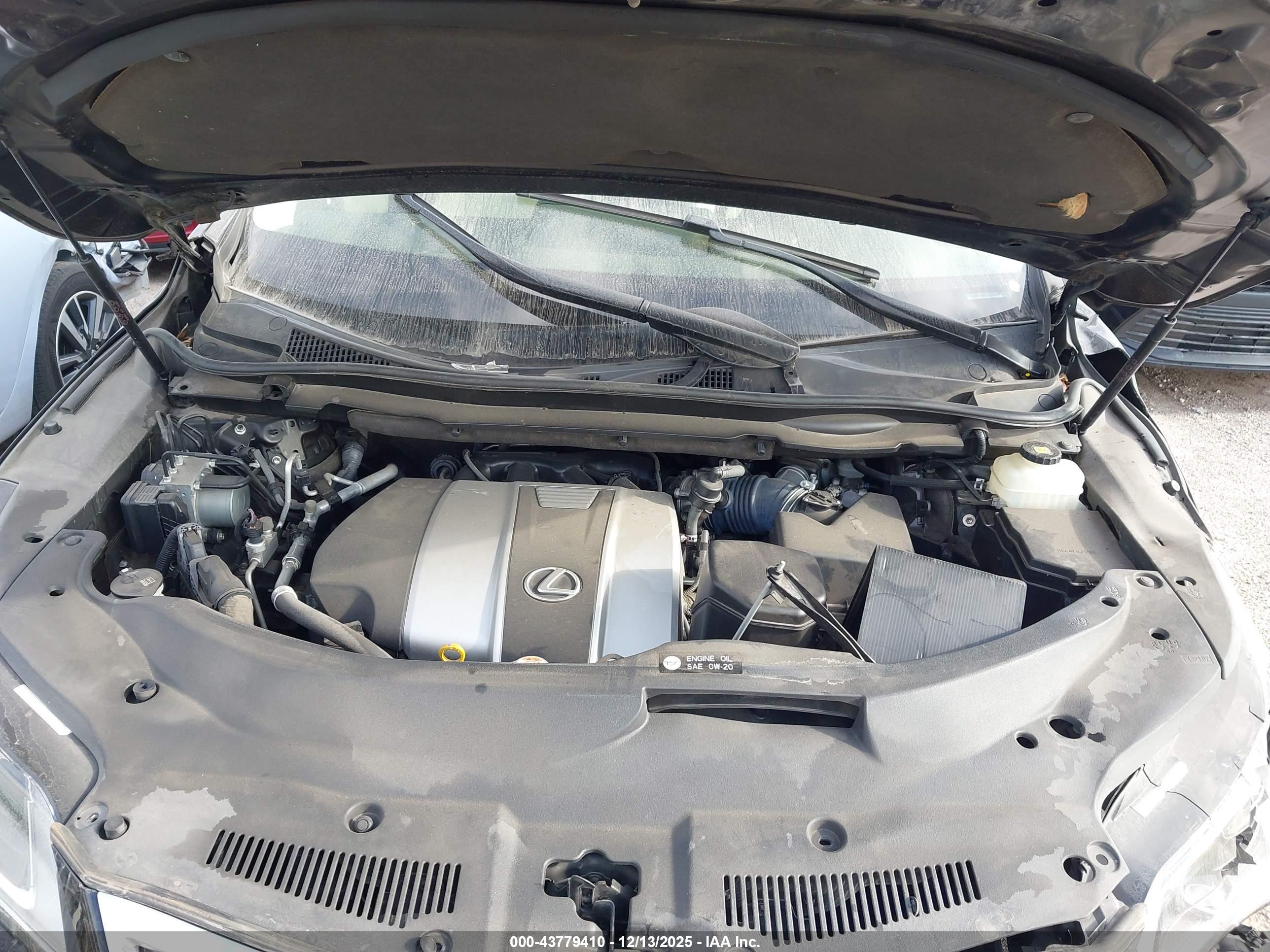 LEXUS RX image 10