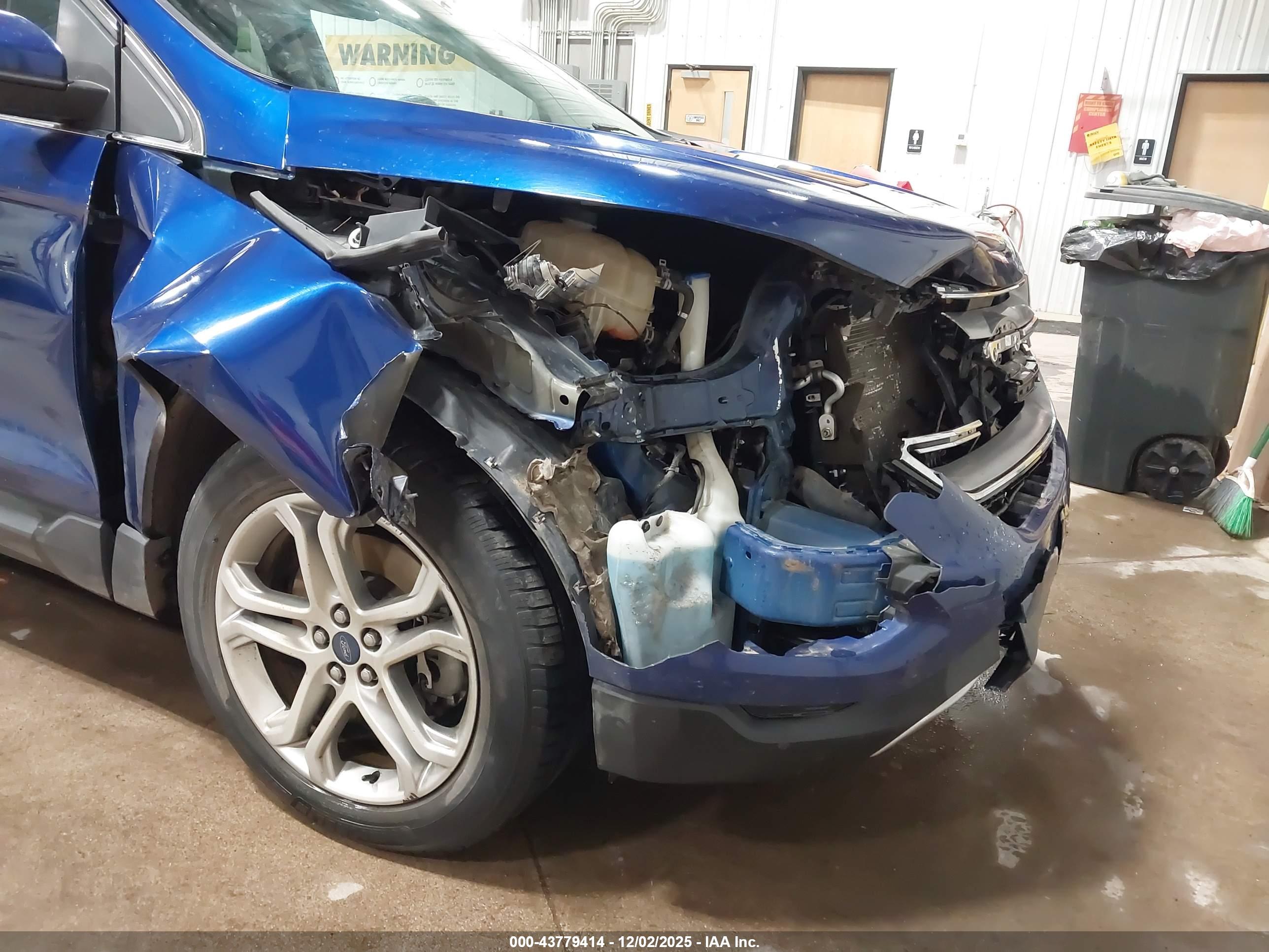 FORD EDGE image 6