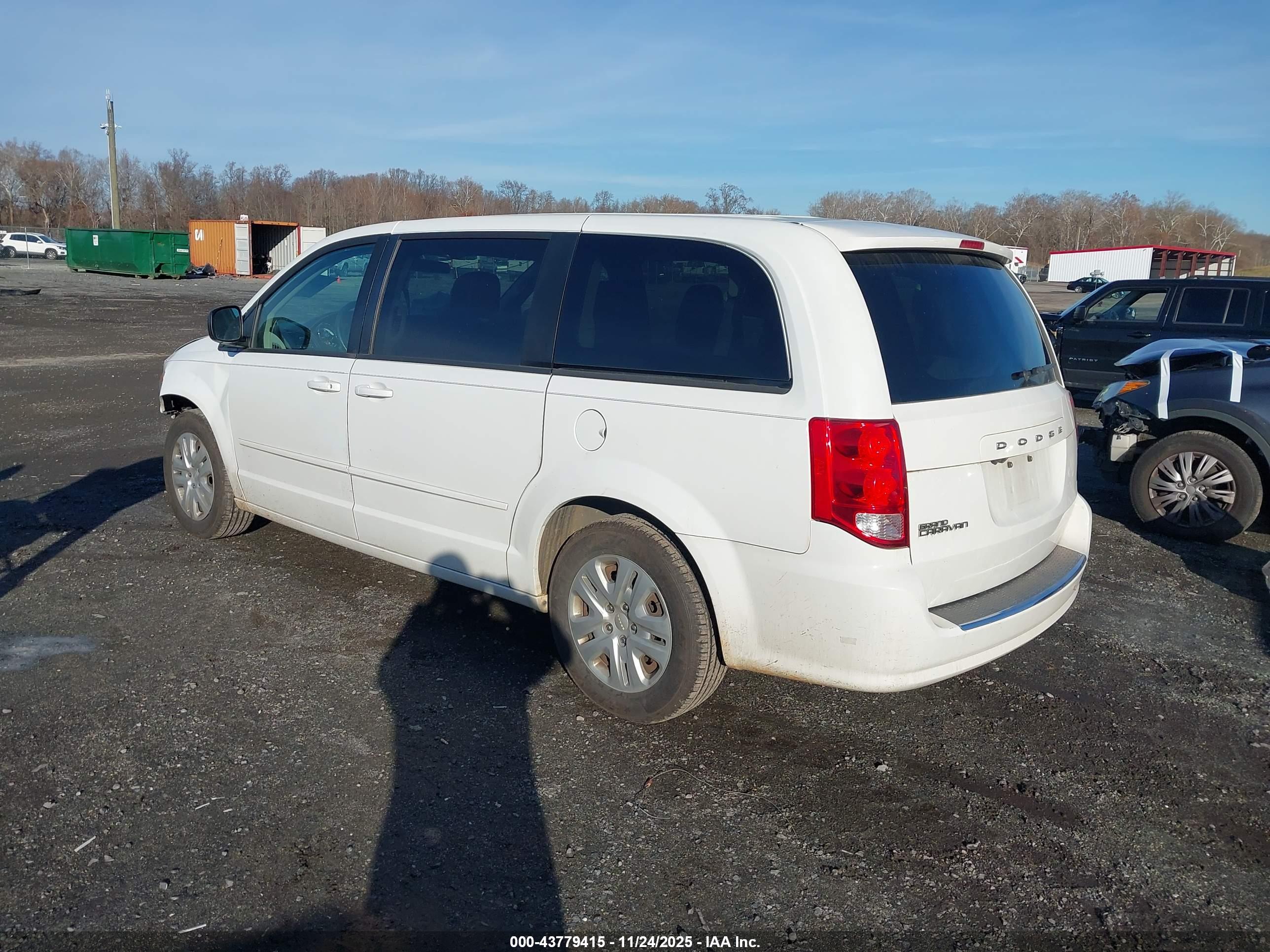 DODGE GRAND image 3