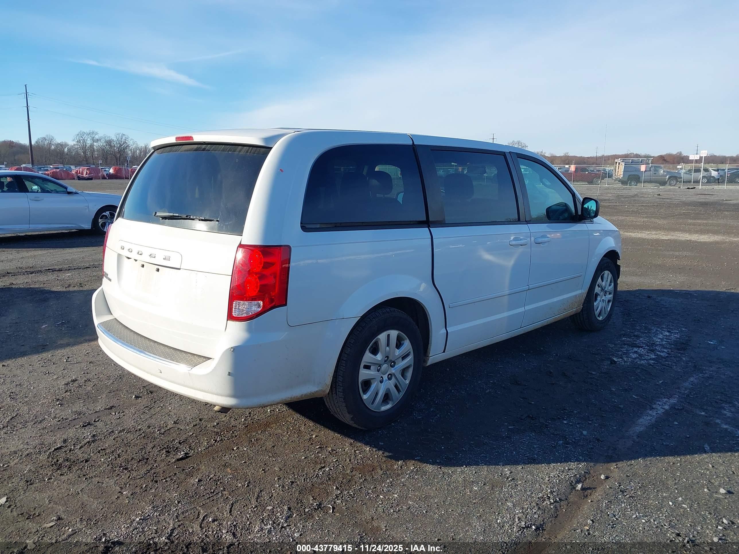 DODGE GRAND image 4