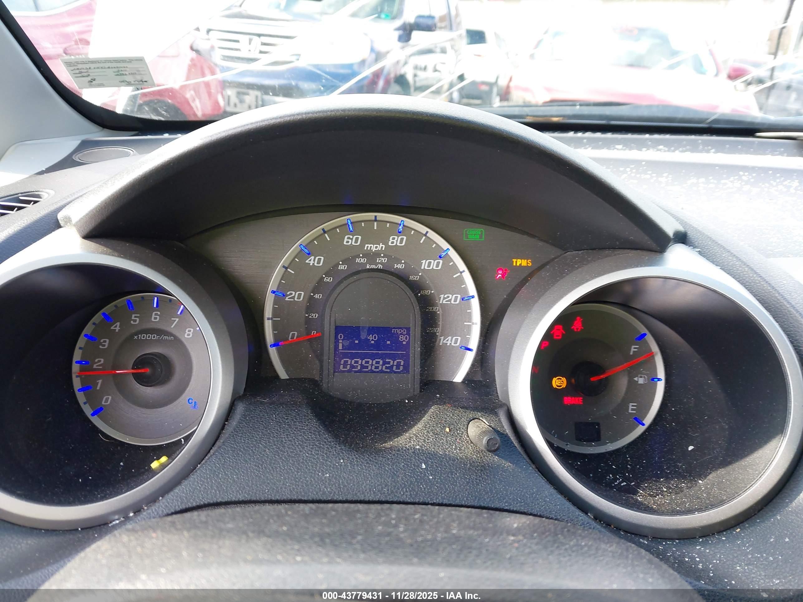 HONDA FIT image 7