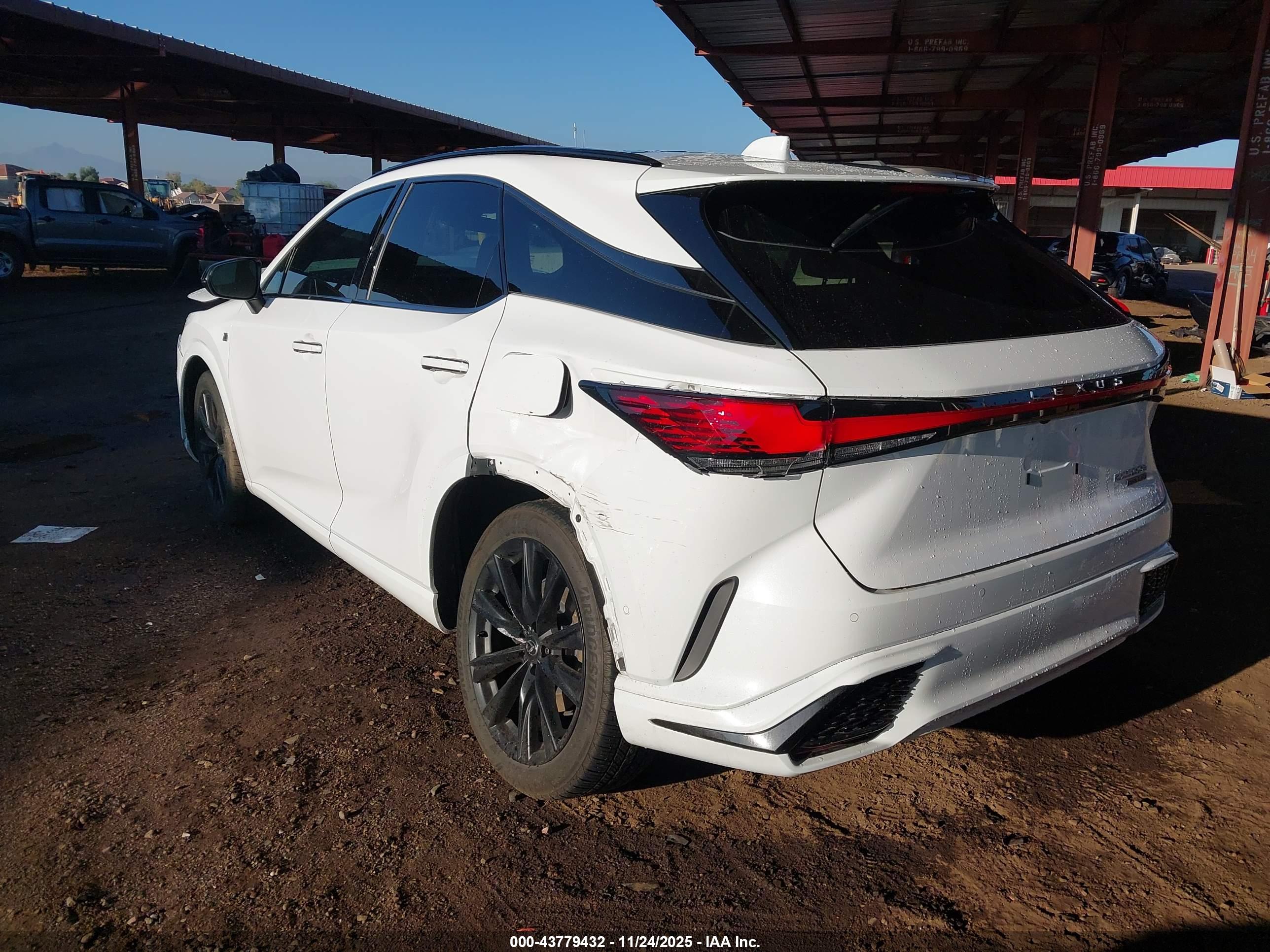 LEXUS RX image 3
