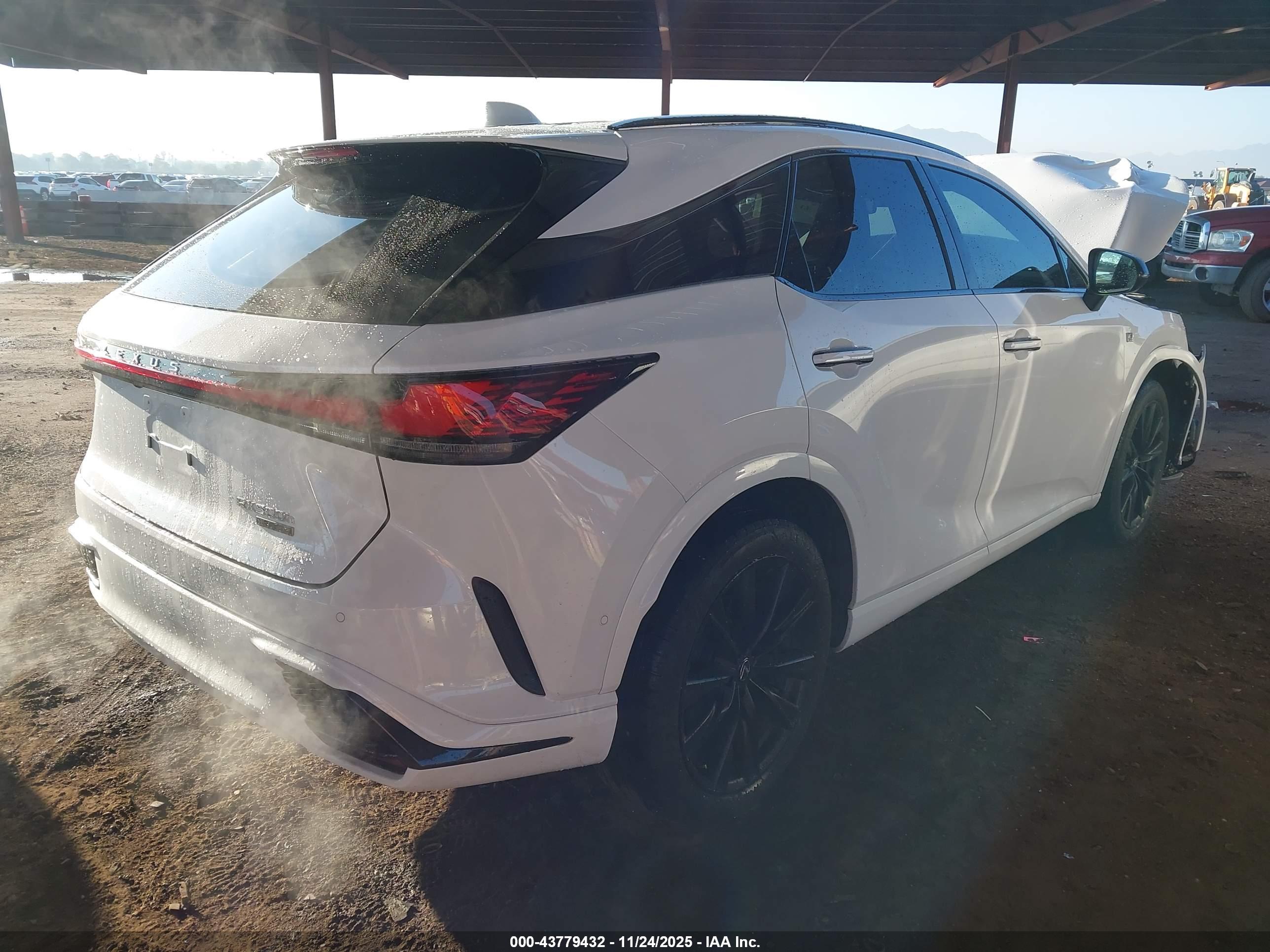 LEXUS RX image 4