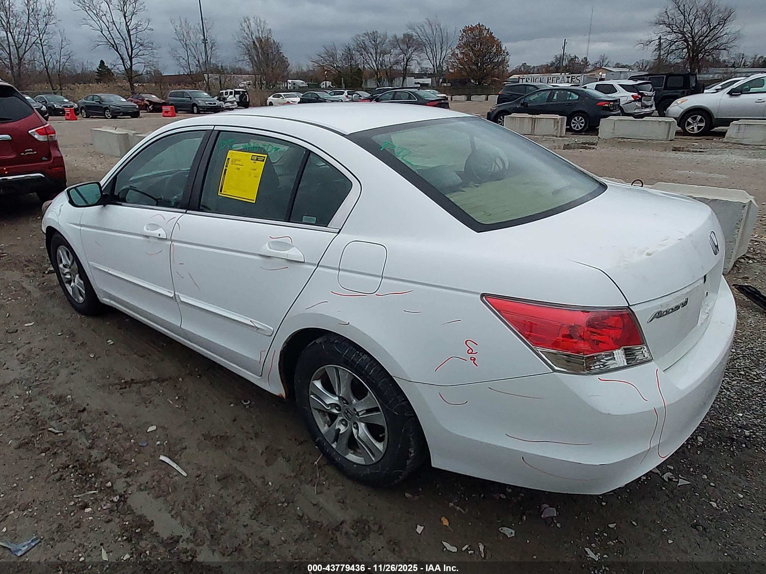 HONDA ACCORD image 3