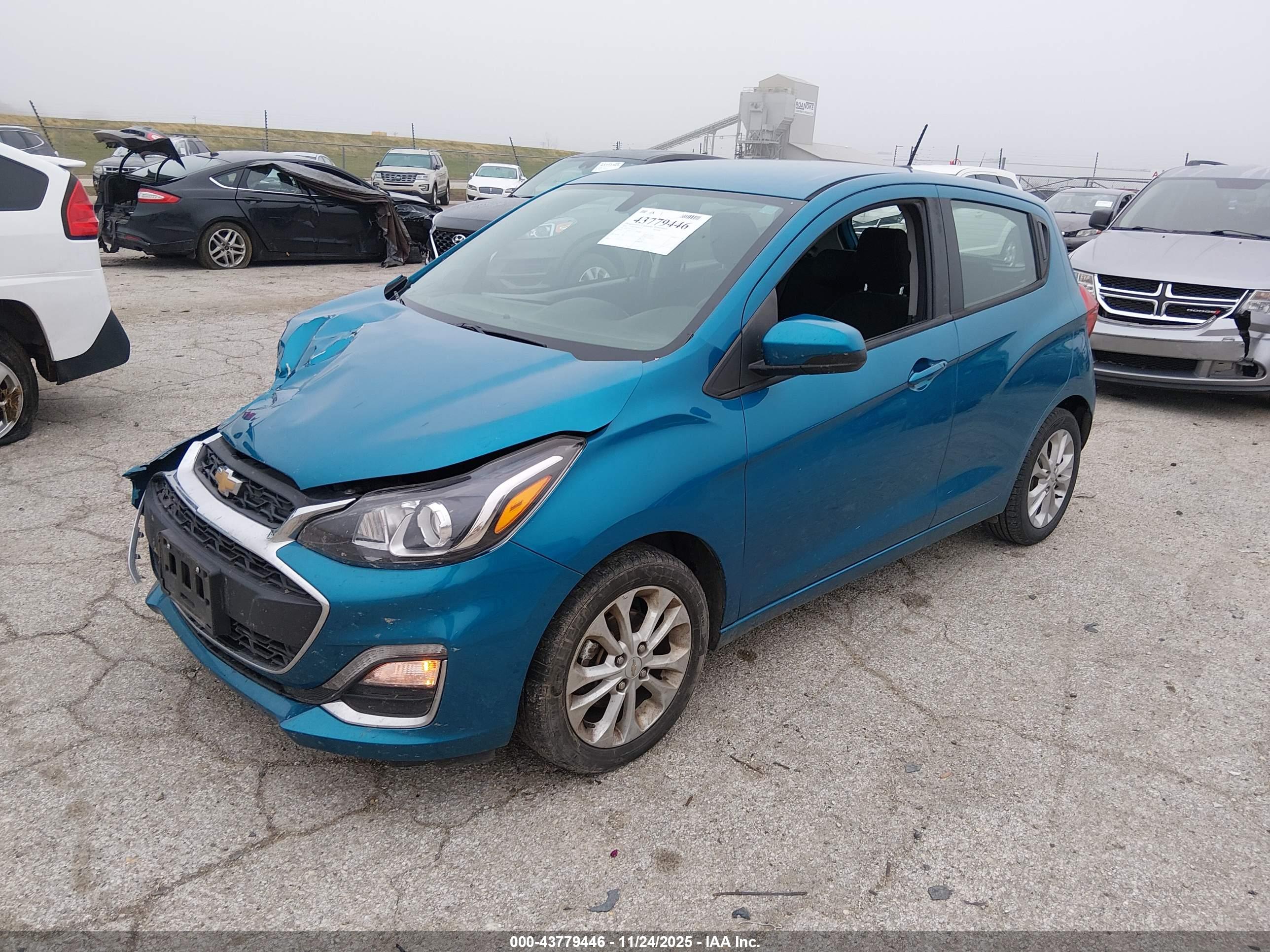 CHEVROLET SPARK image 2