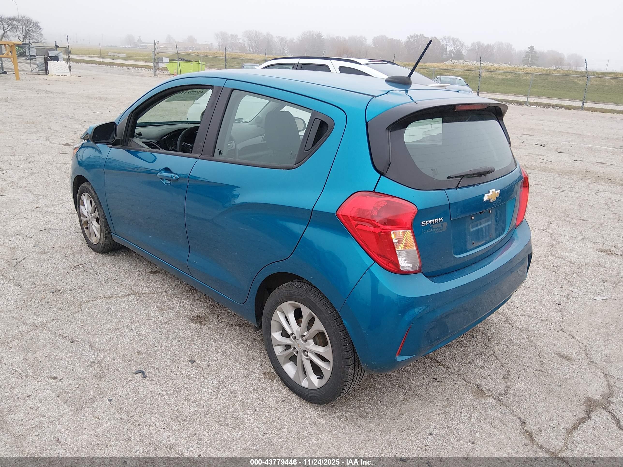 CHEVROLET SPARK image 3