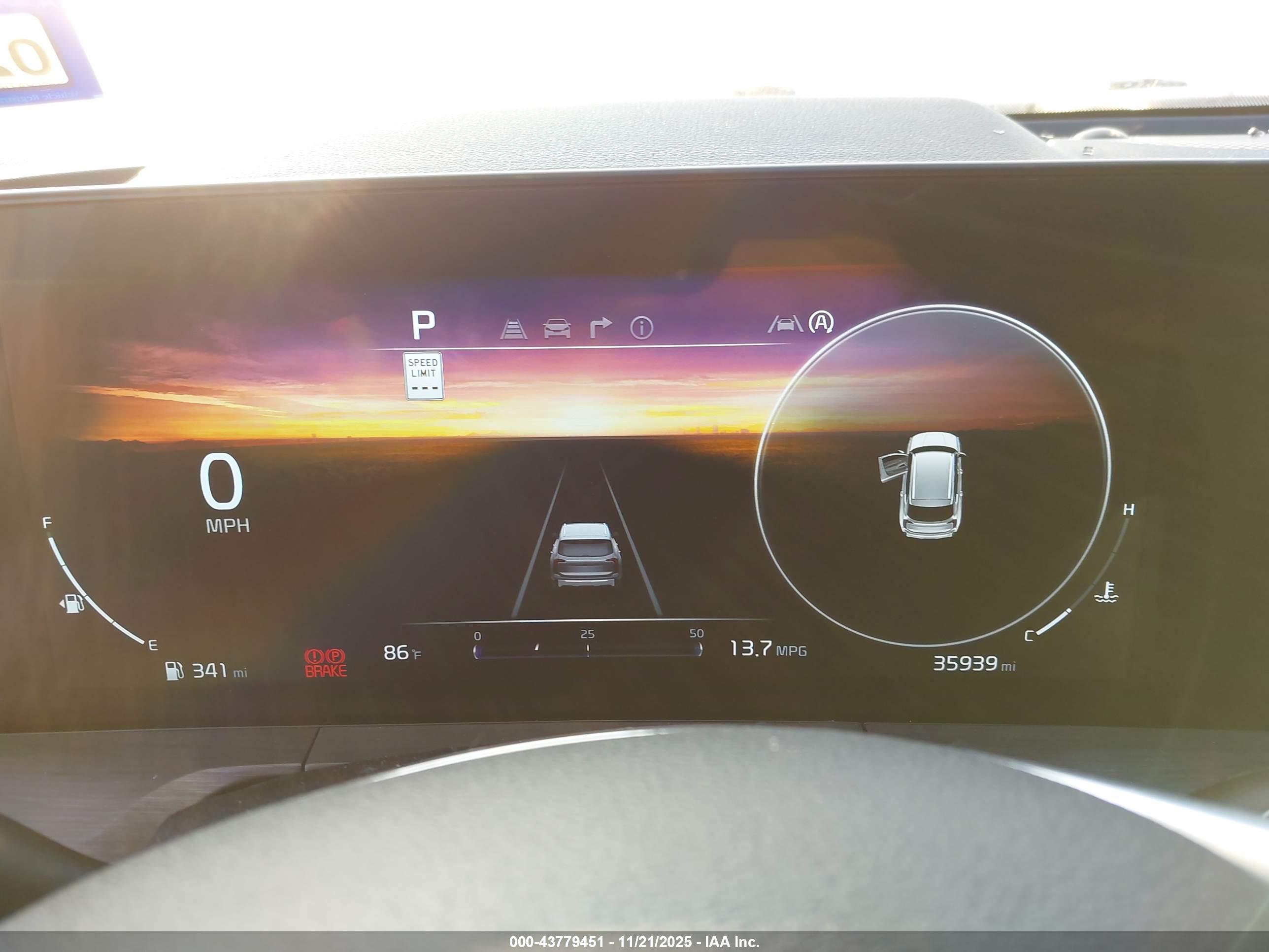 KIA TELLURIDE image 7
