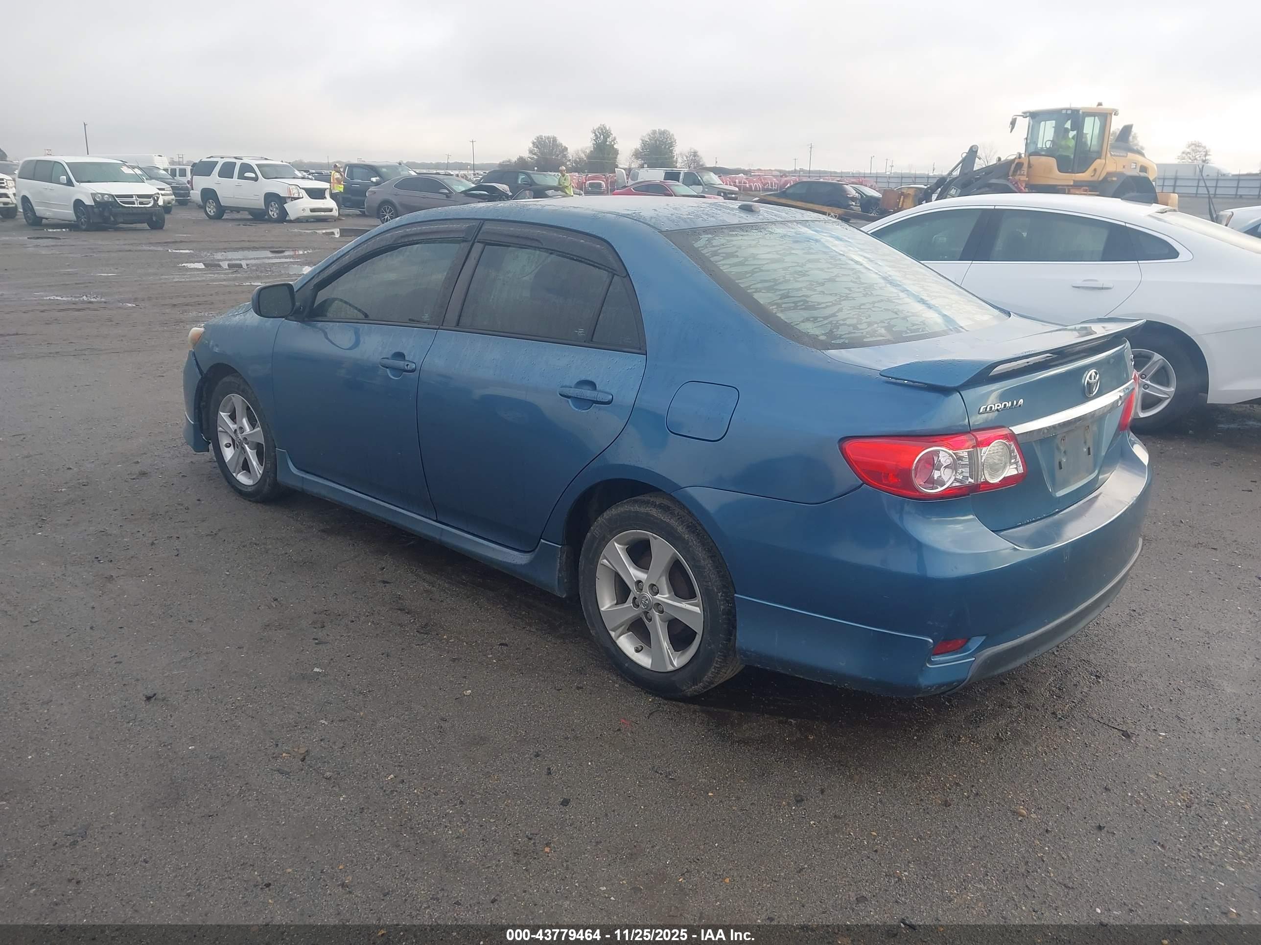 TOYOTA COROLLA image 3
