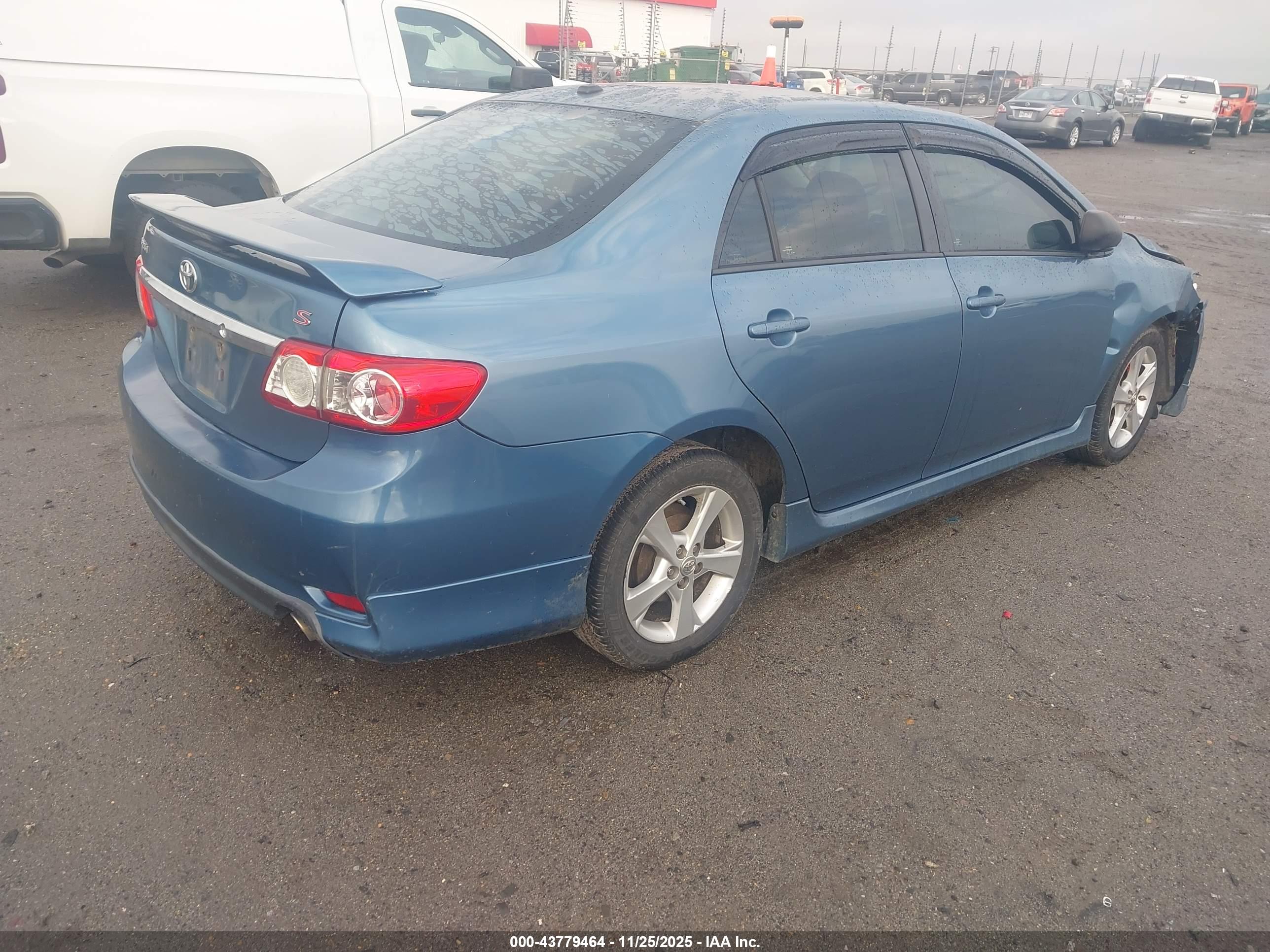TOYOTA COROLLA image 4