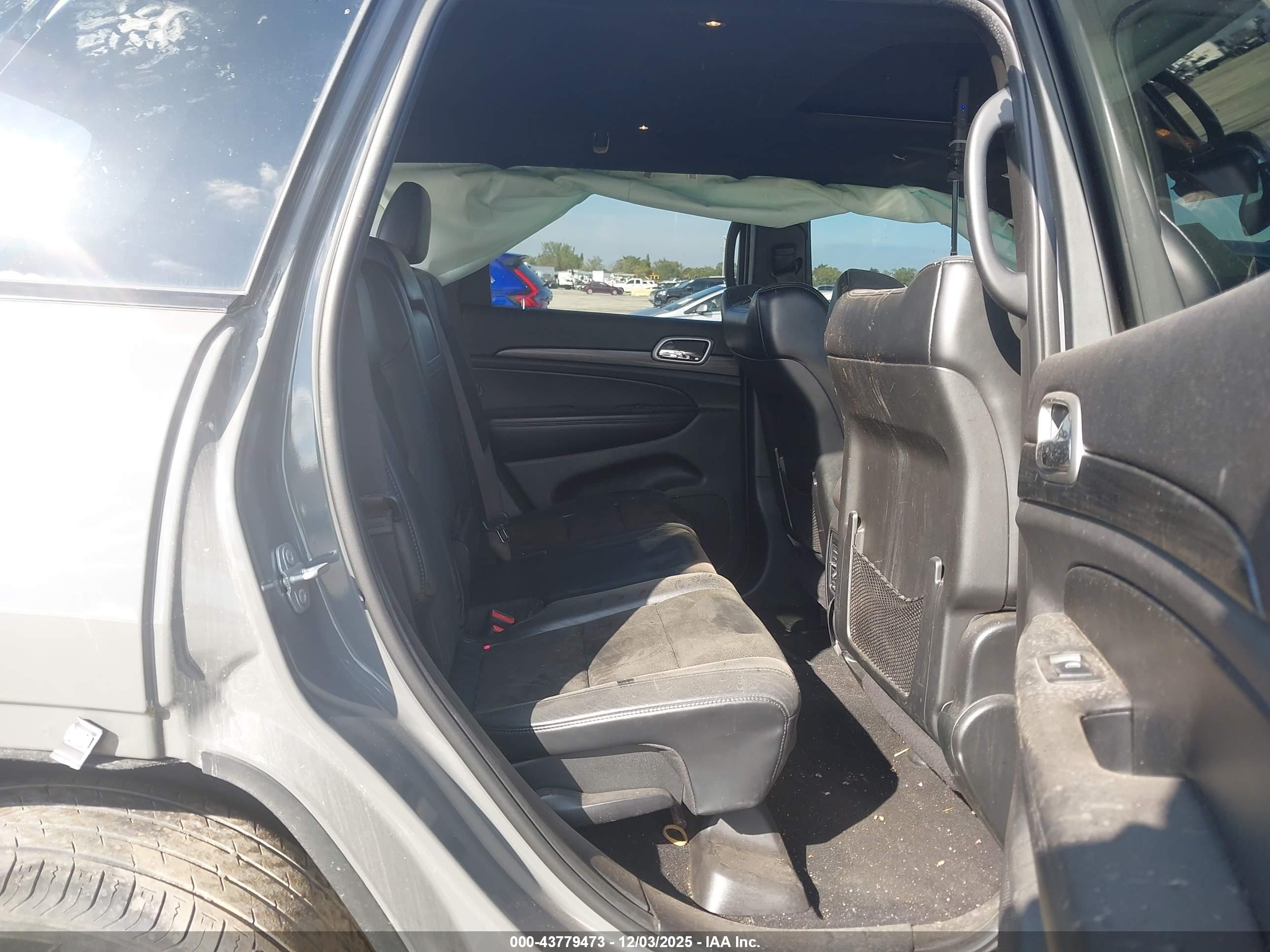 JEEP GRAND image 8