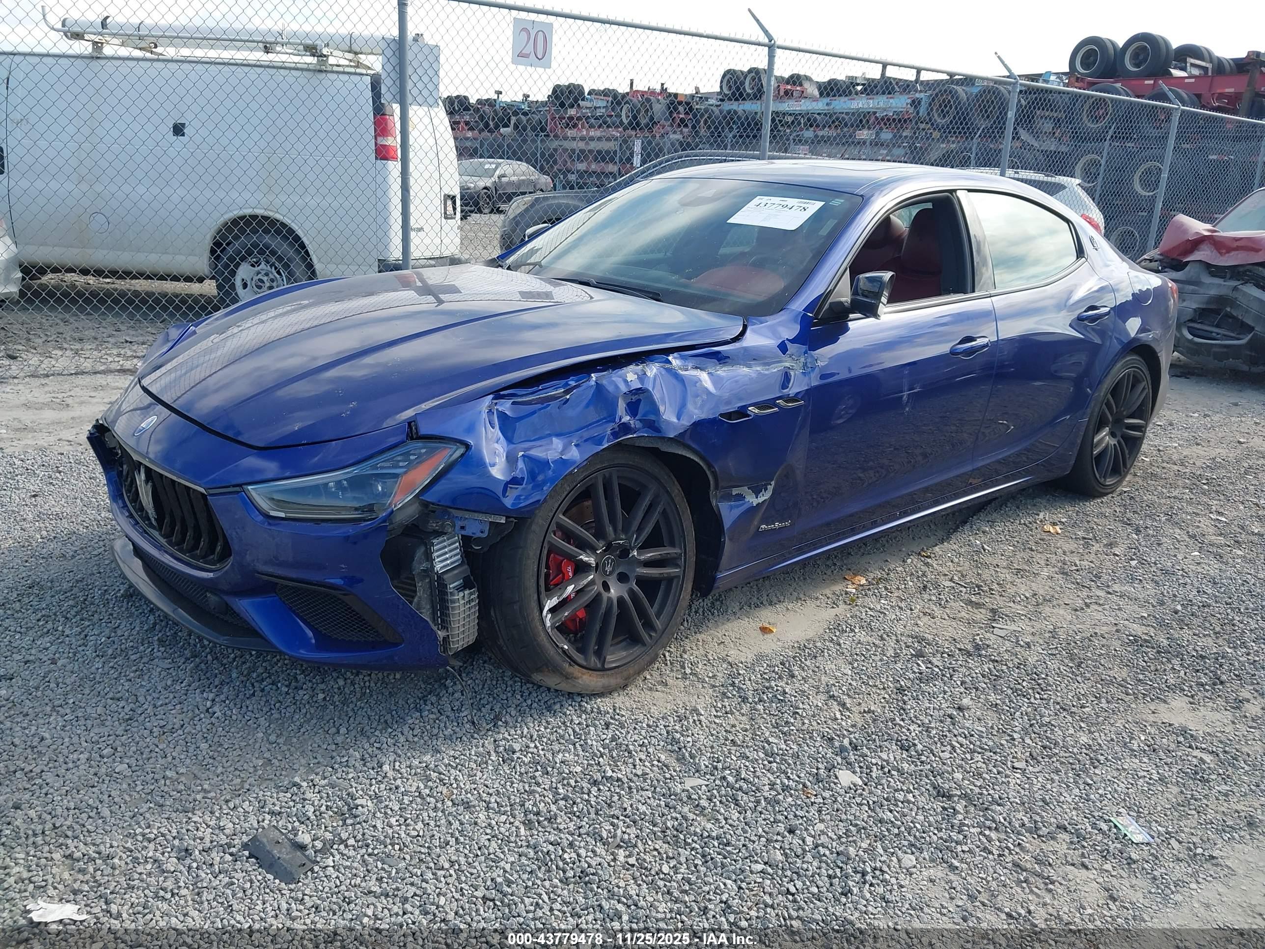 MASERATI GHIBLI image 2