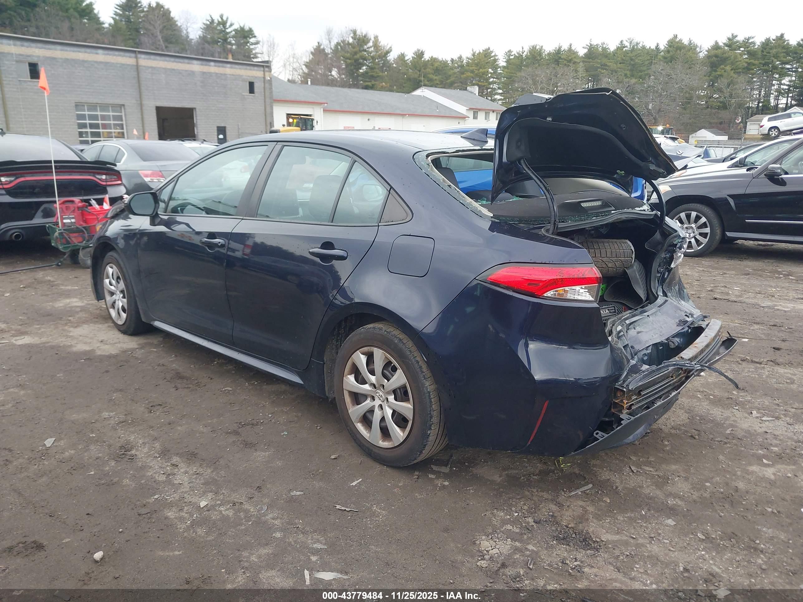 TOYOTA COROLLA image 3
