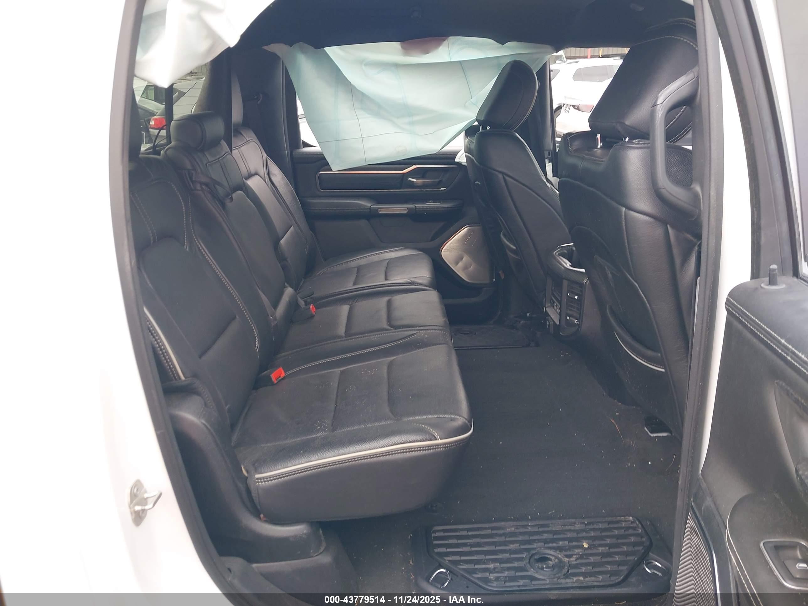 RAM 1500 image 8