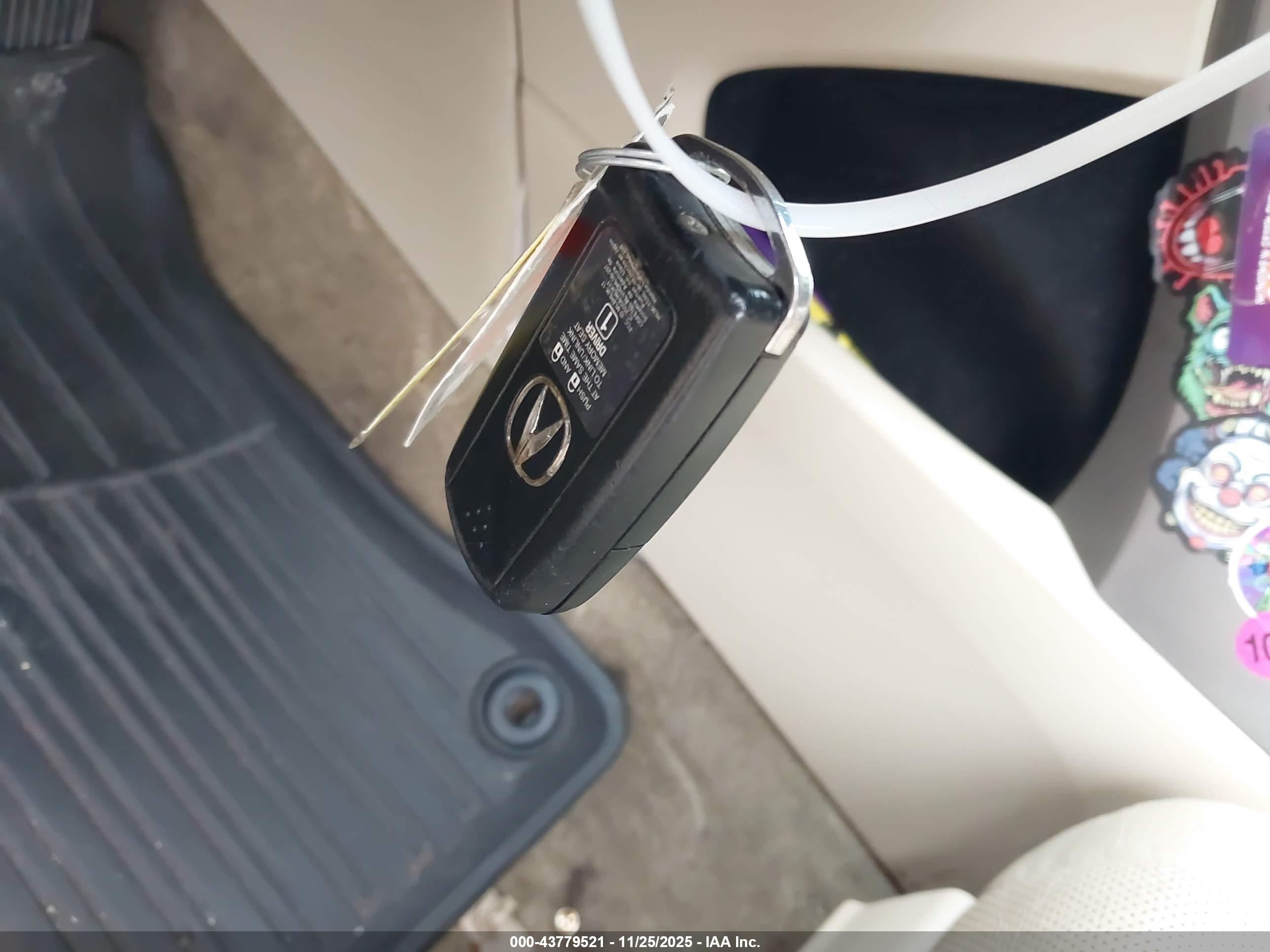 ACURA TSX image 11