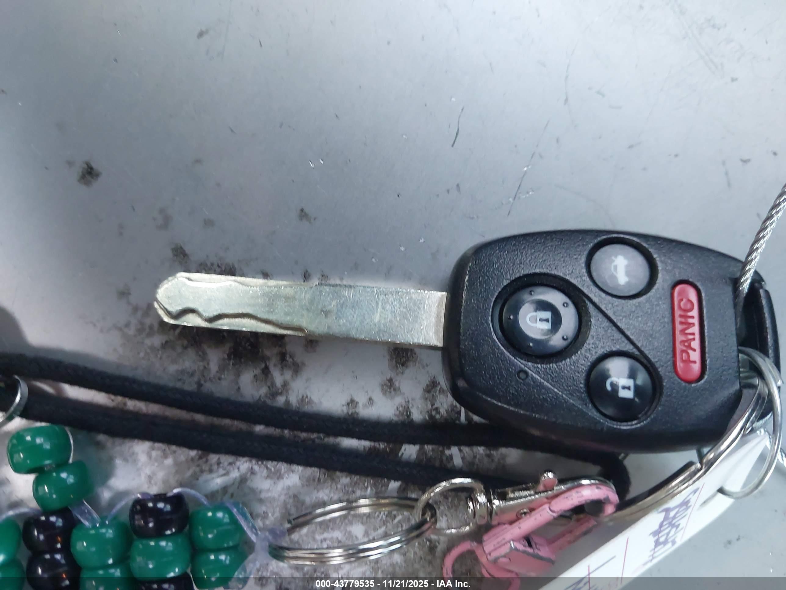HONDA CIVIC image 11