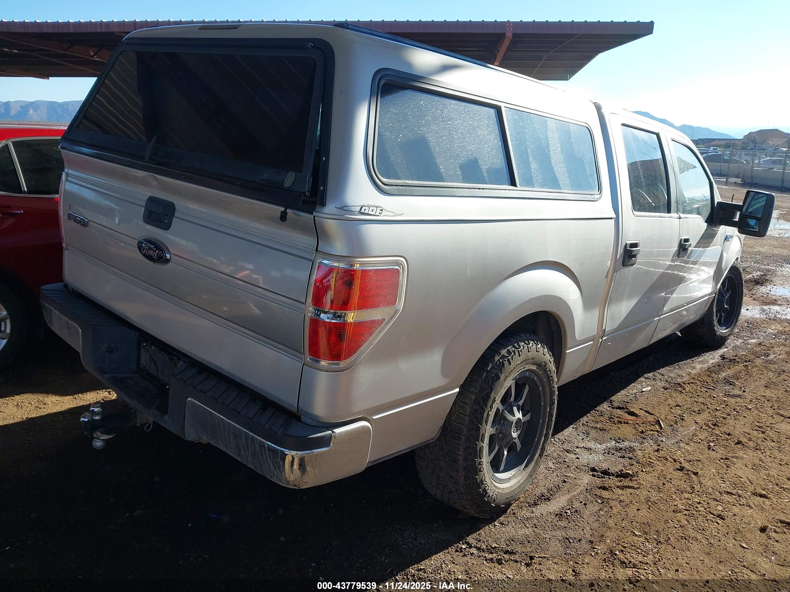 FORD F-150 image 4