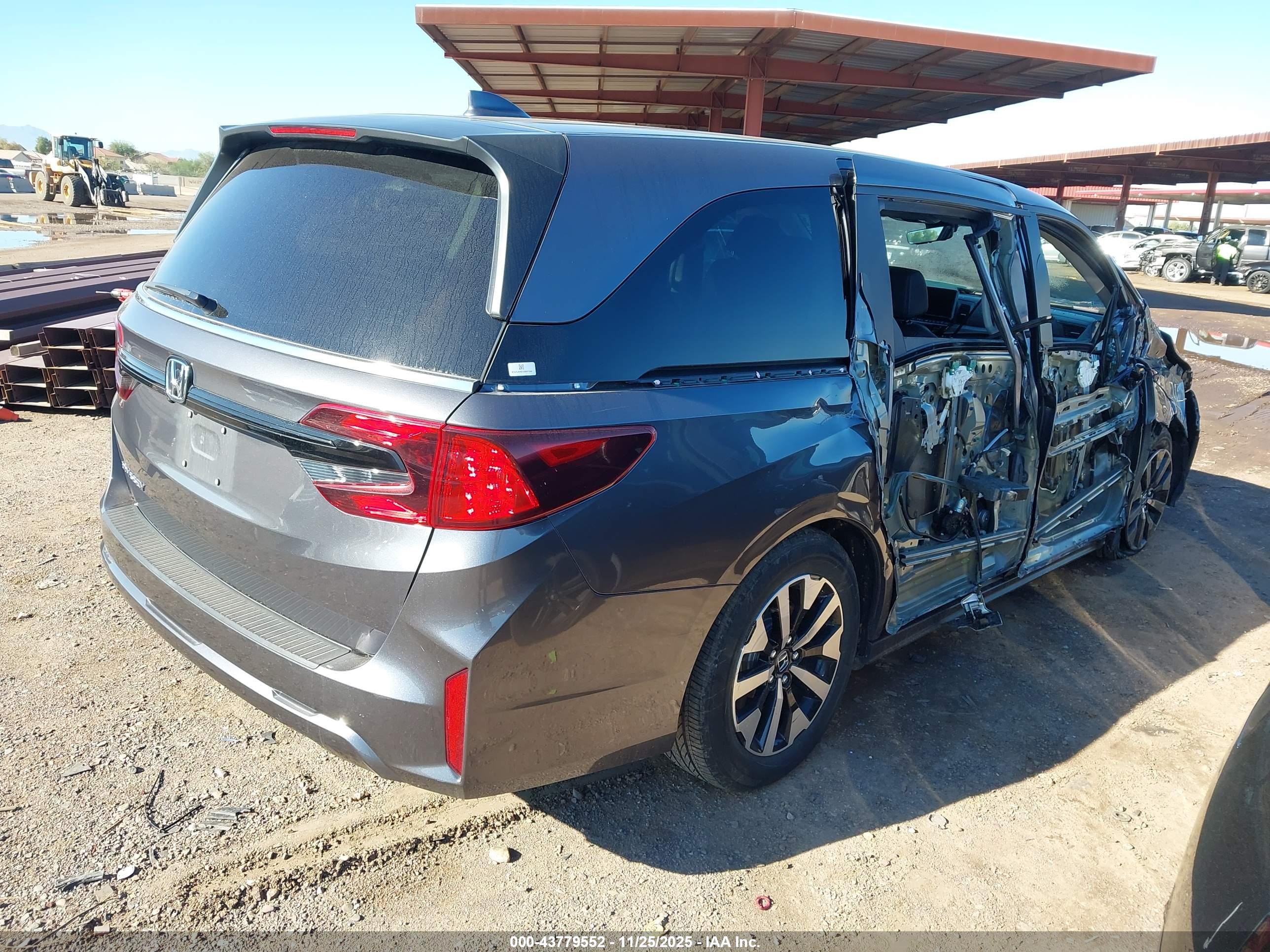 HONDA ODYSSEY image 4