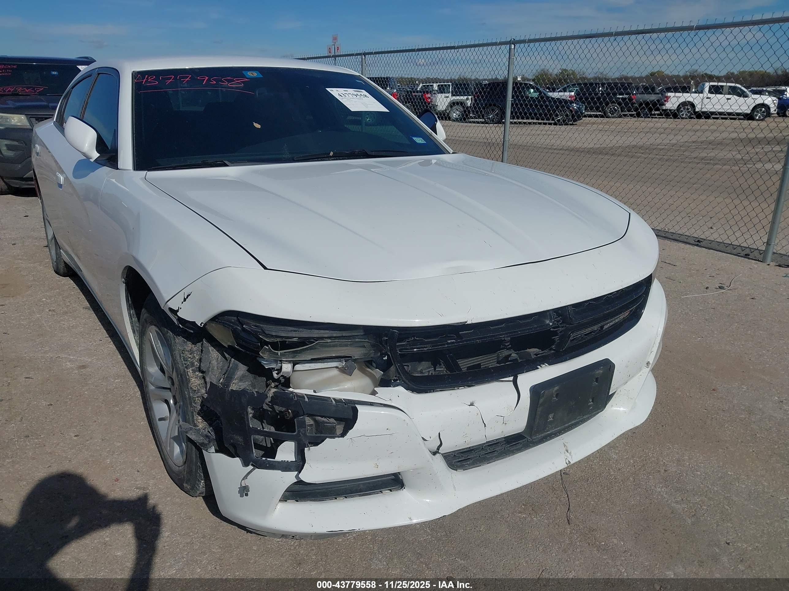 DODGE CHARGER image 6