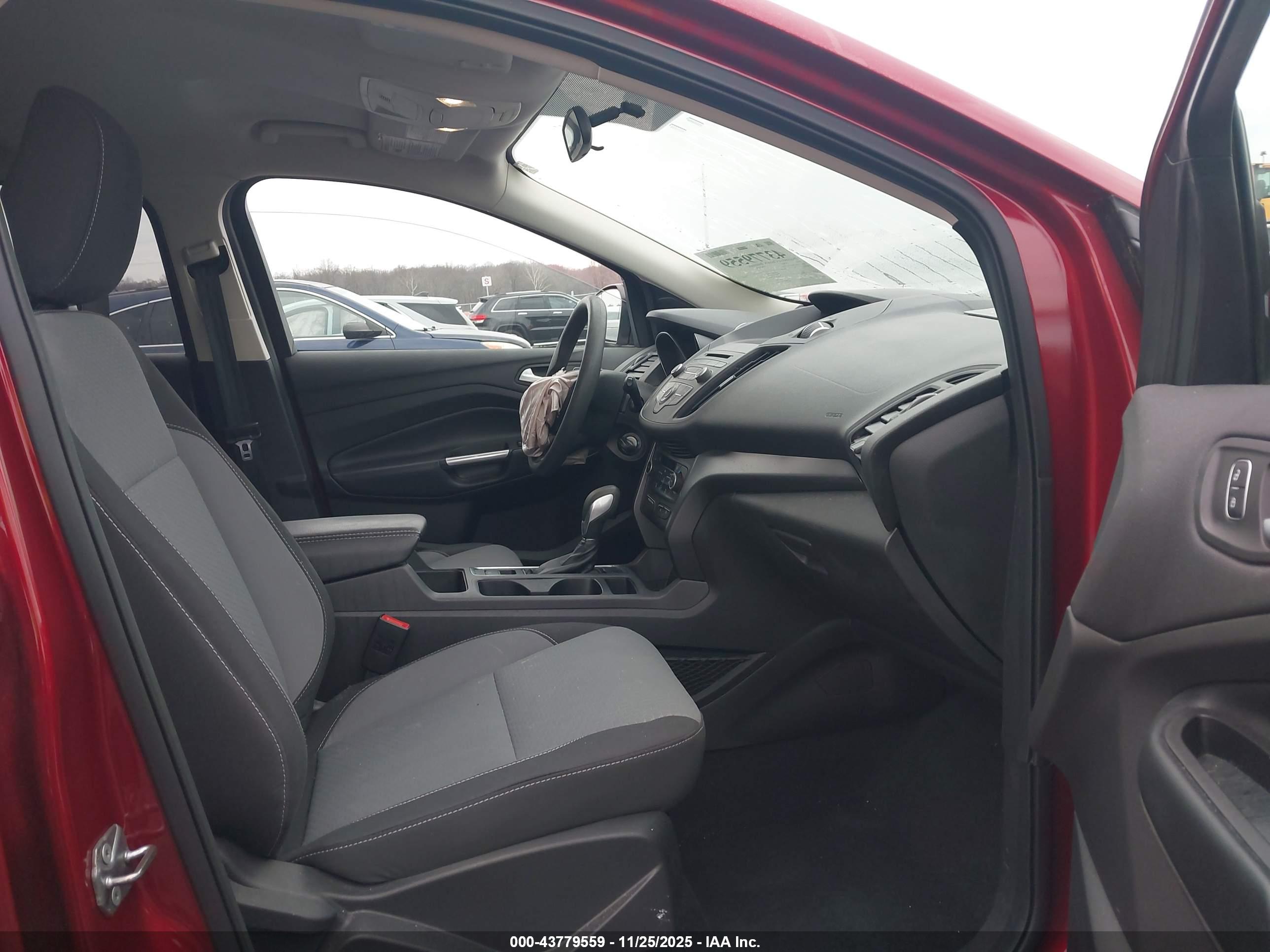 FORD ESCAPE image 5