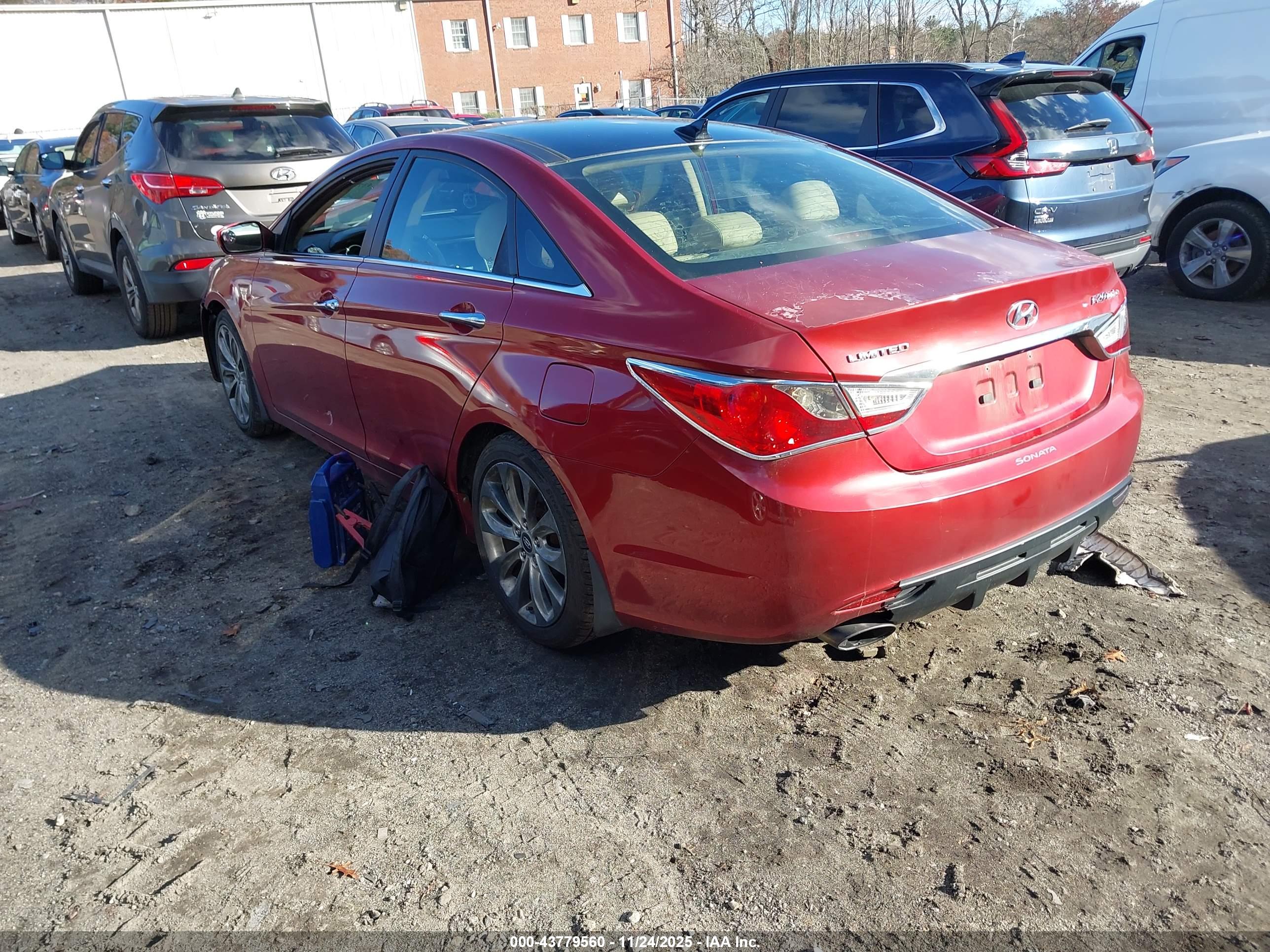 HYUNDAI SONATA image 3