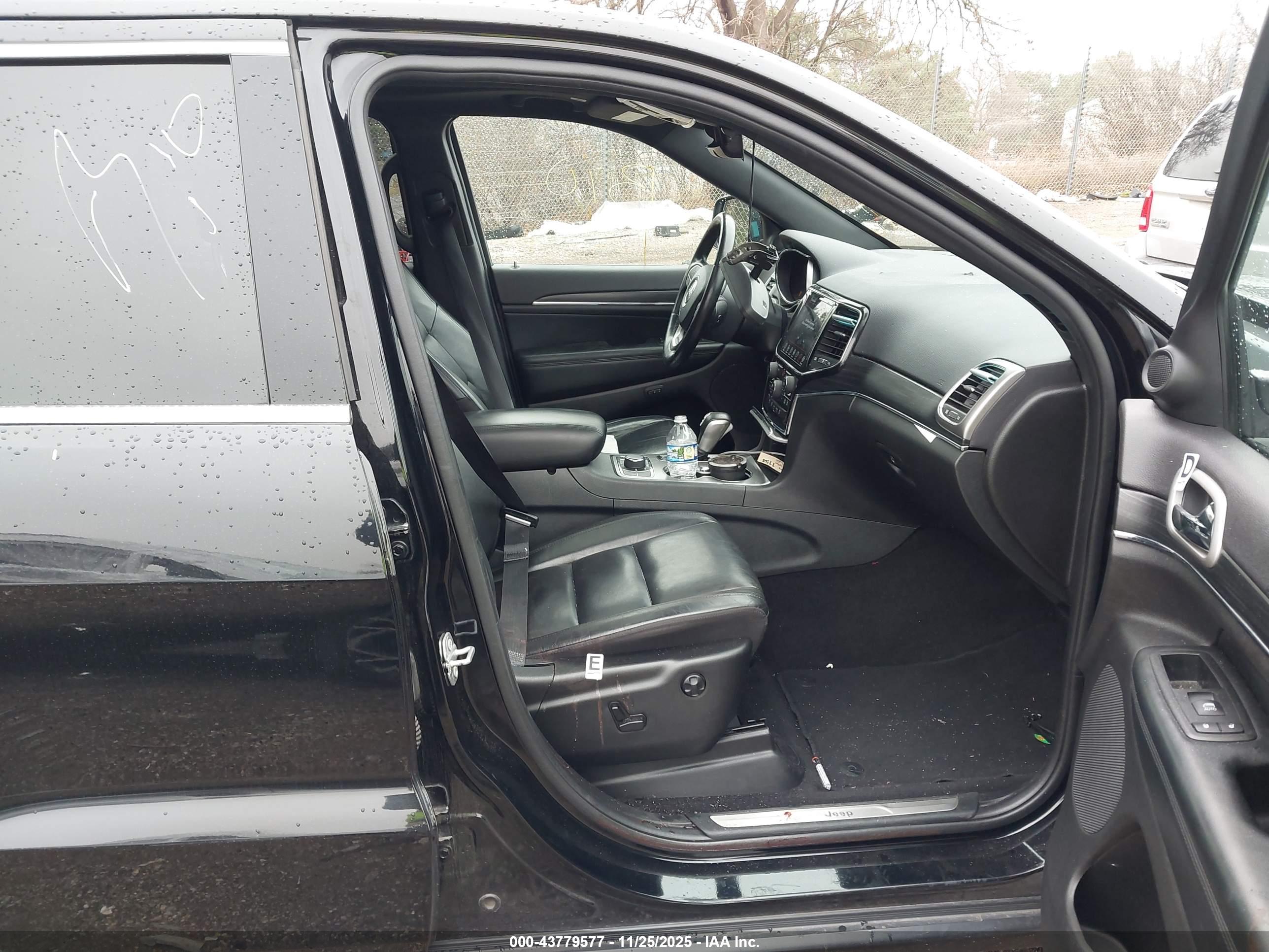 JEEP GRAND image 5