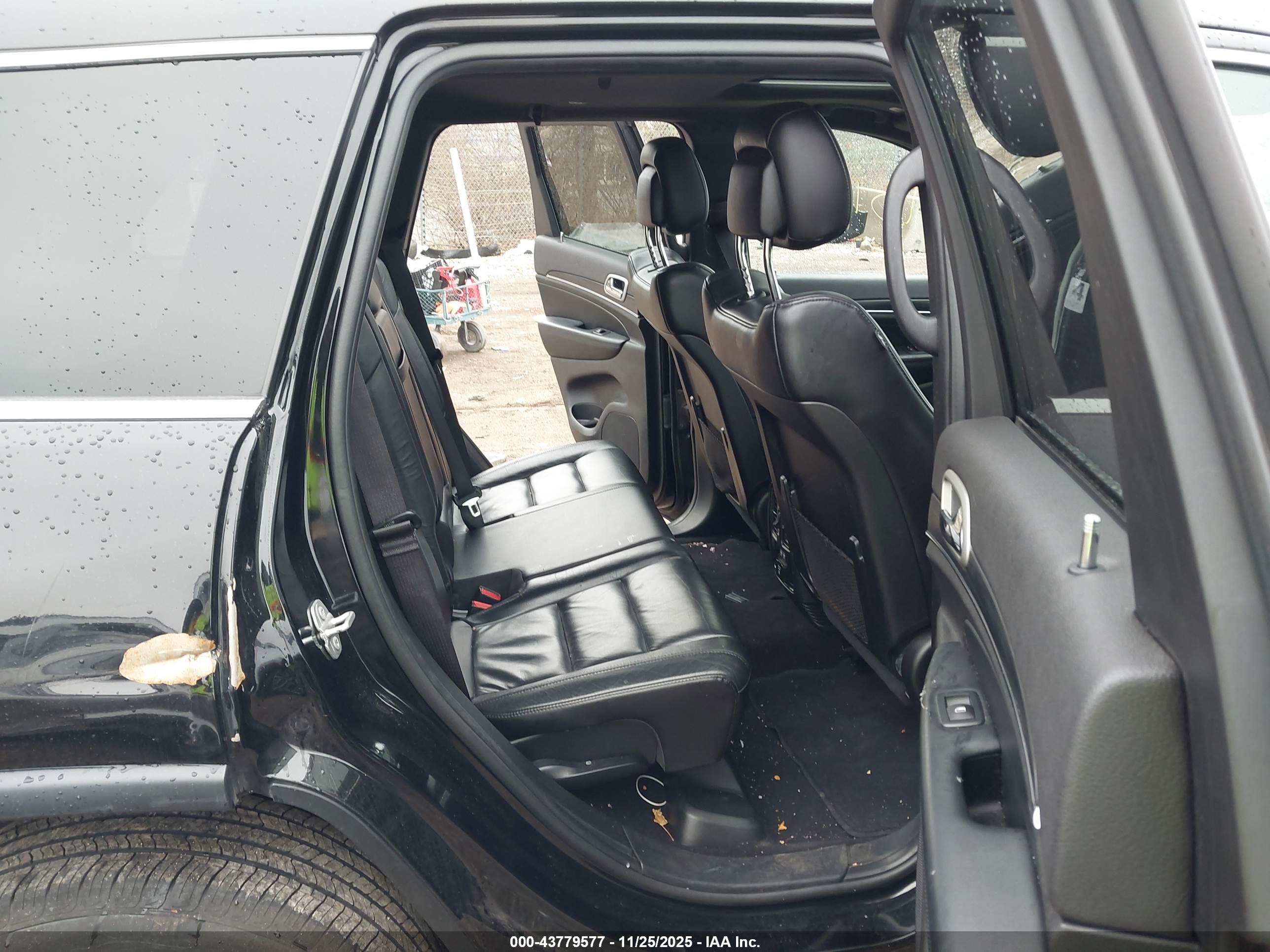 JEEP GRAND image 8