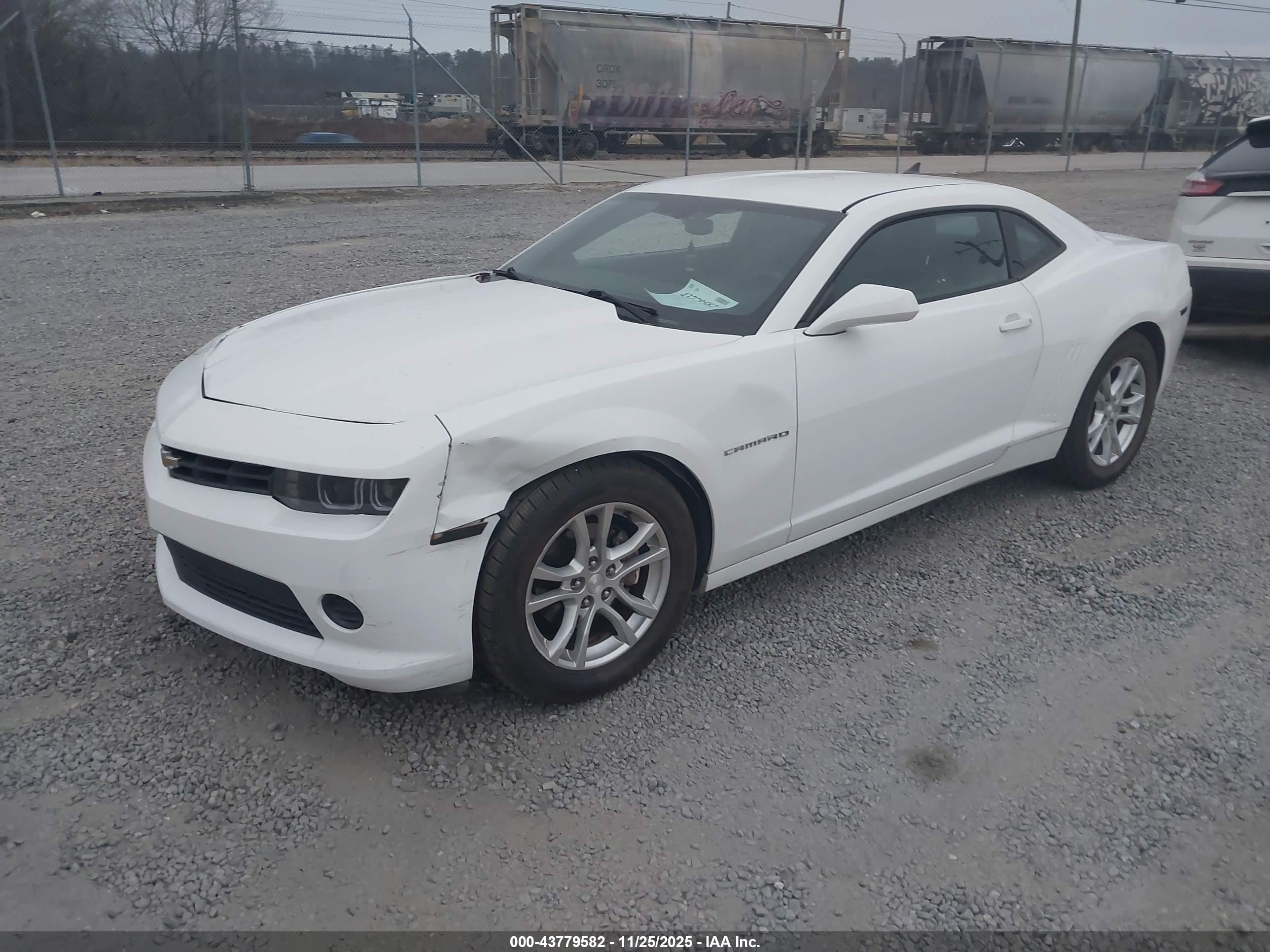 CHEVROLET CAMARO image 2