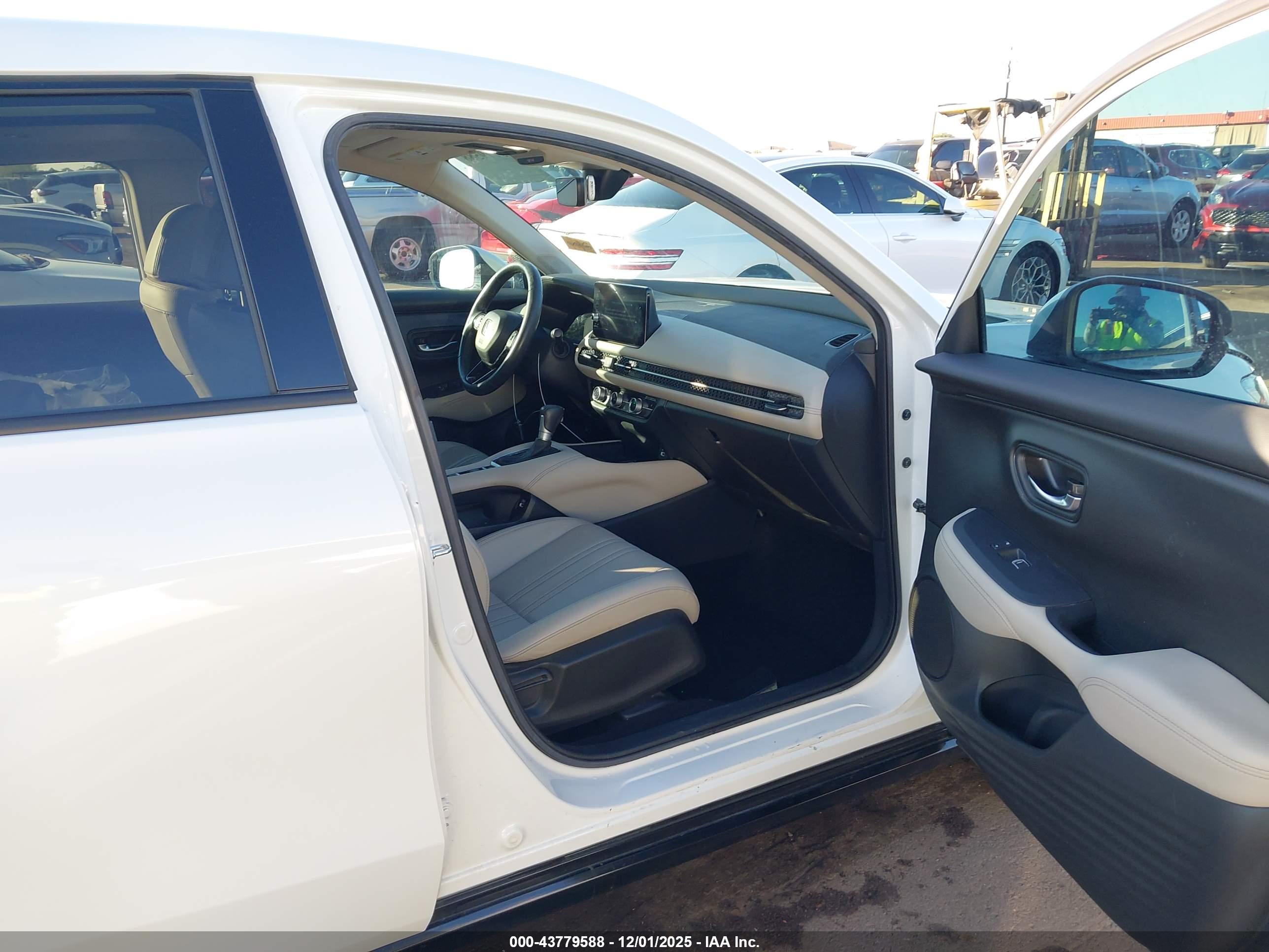 HONDA HR-V image 5